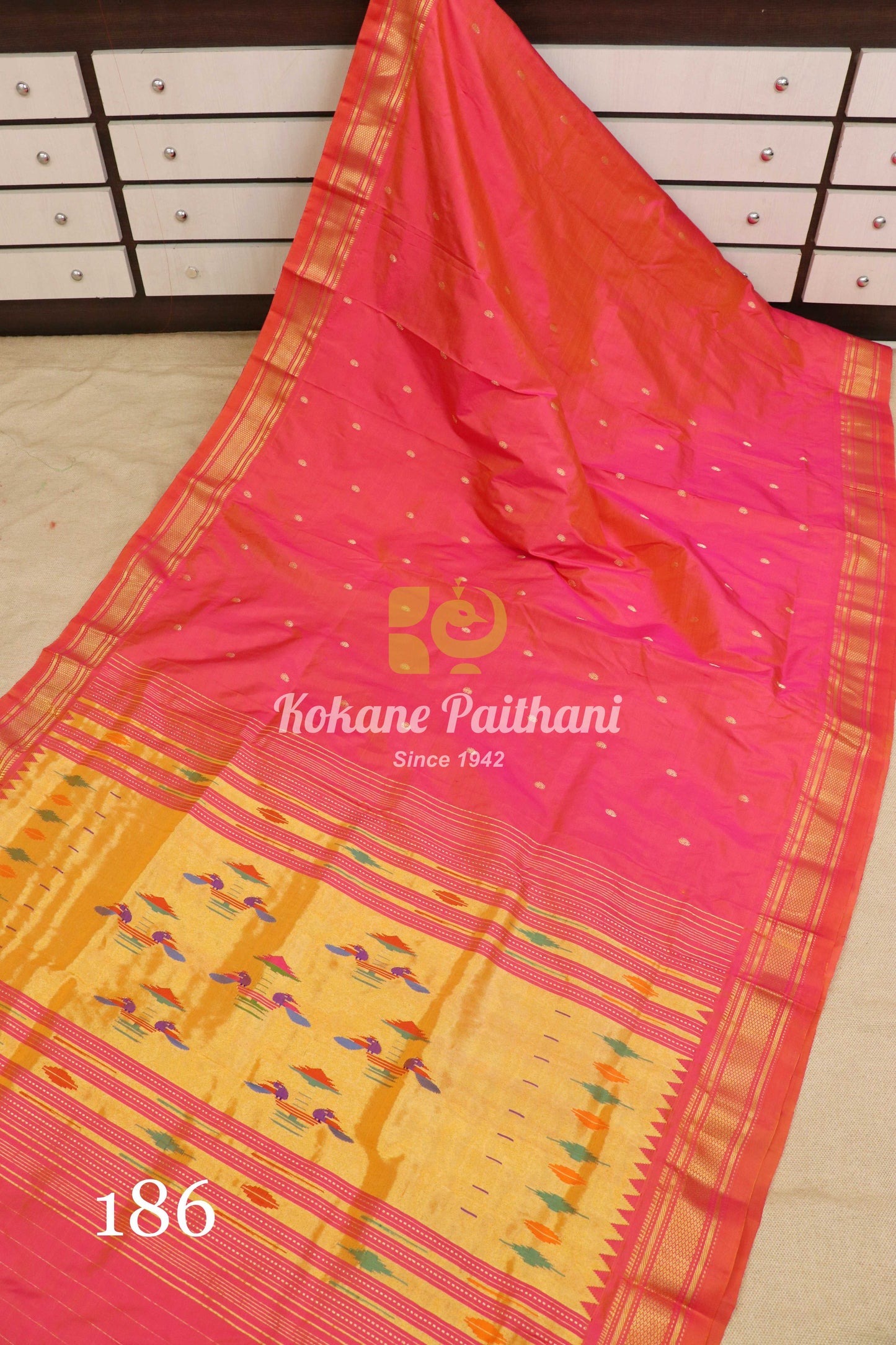 Traditional Pallu Silk Paithani Saree