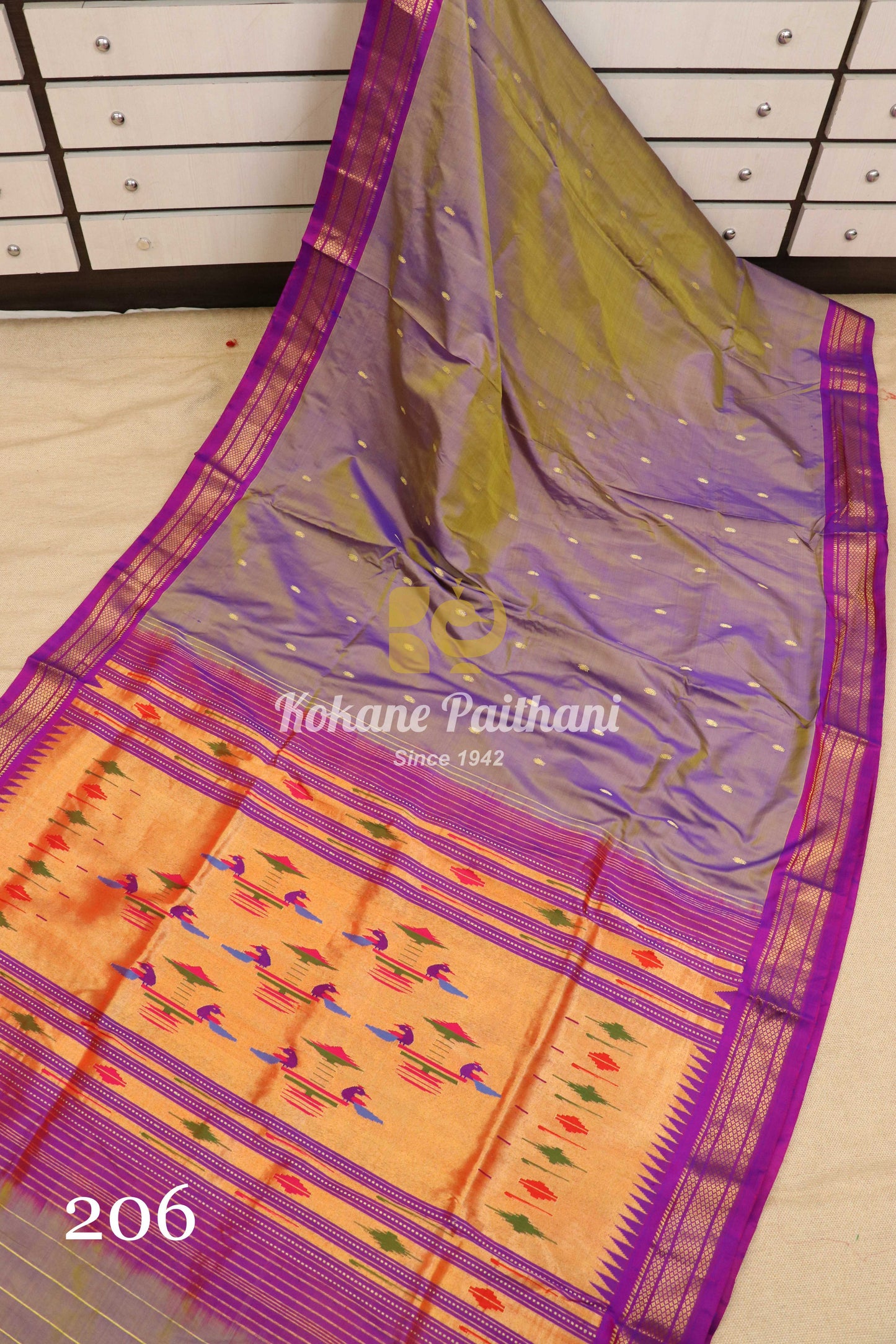 Traditional Pallu Silk Paithani Saree