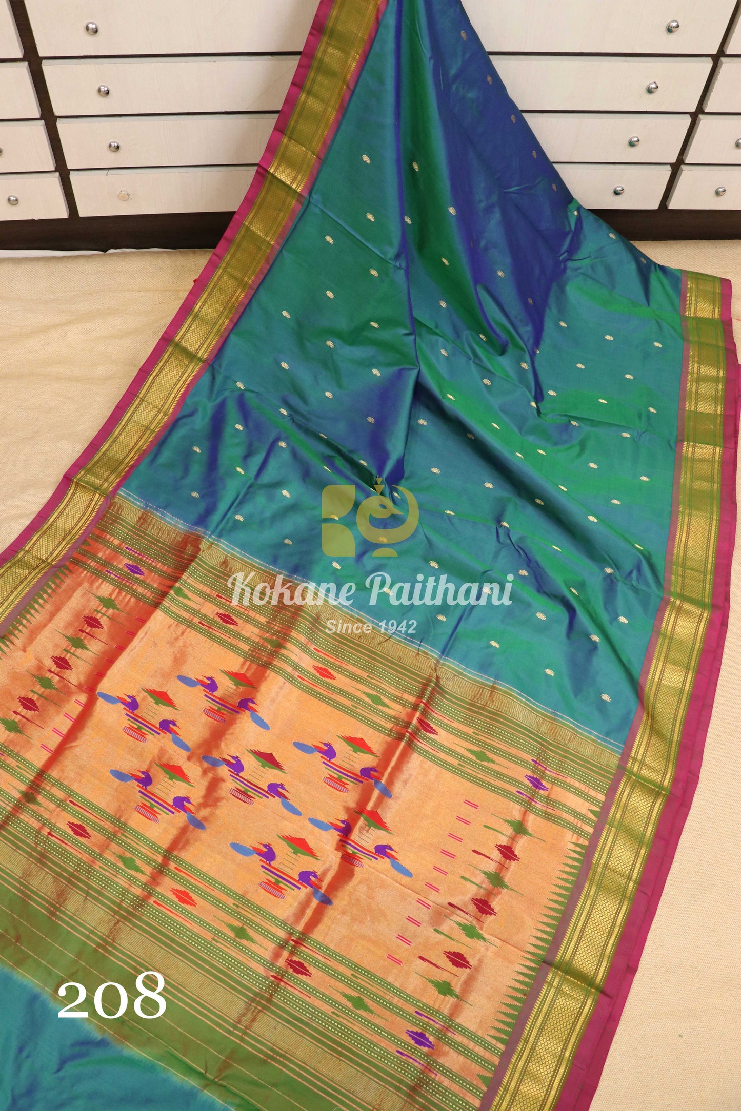 Traditional Pallu Silk Paithani Saree