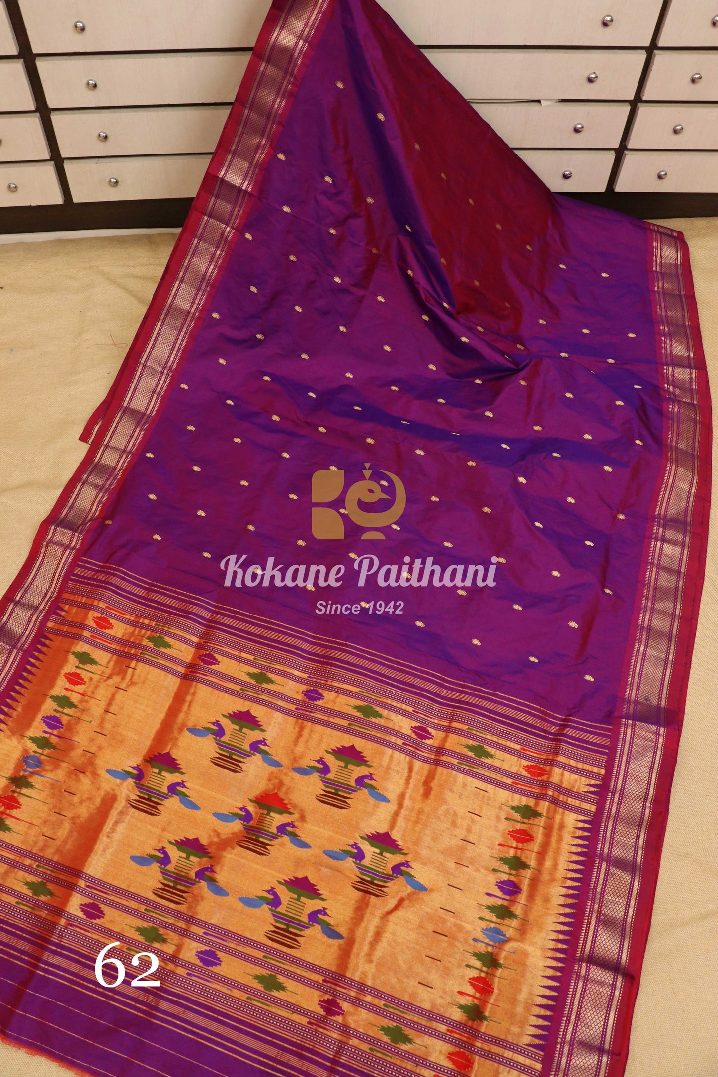 Traditional Pallu Silk Paithani Saree
