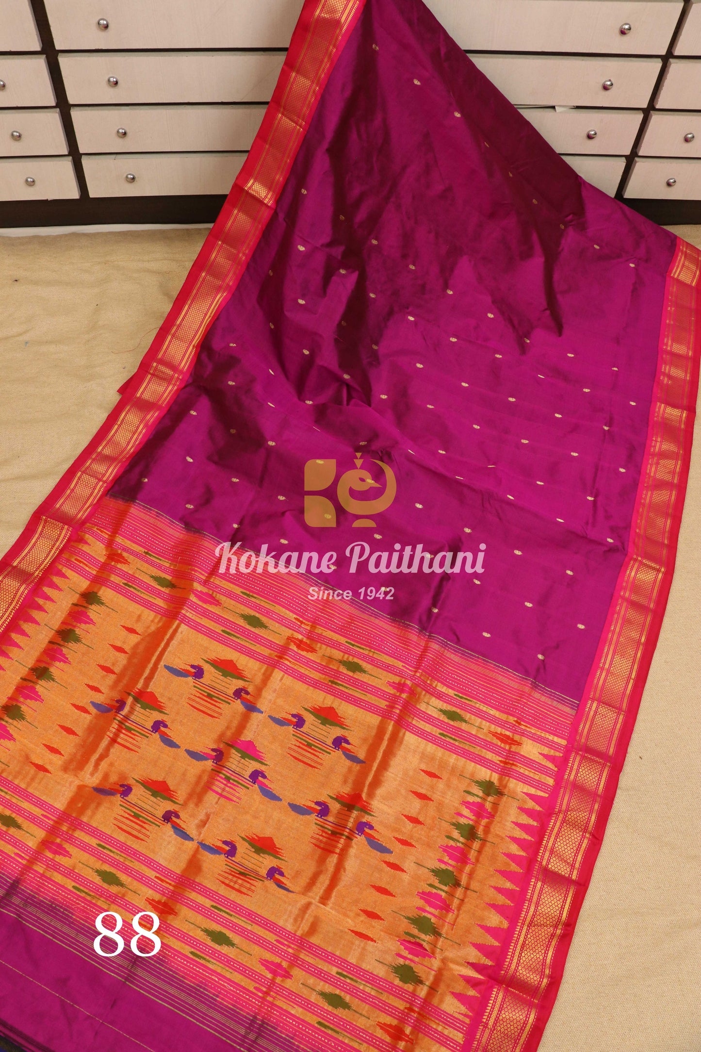Traditional Pallu Silk Paithani Saree