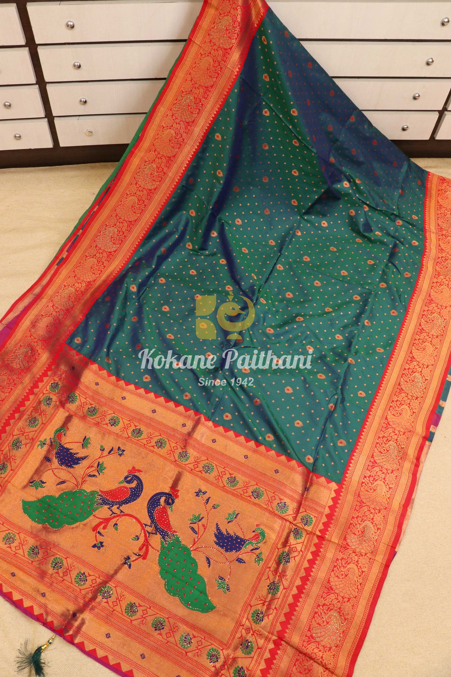 Magic Silk 07 Semi Paithani