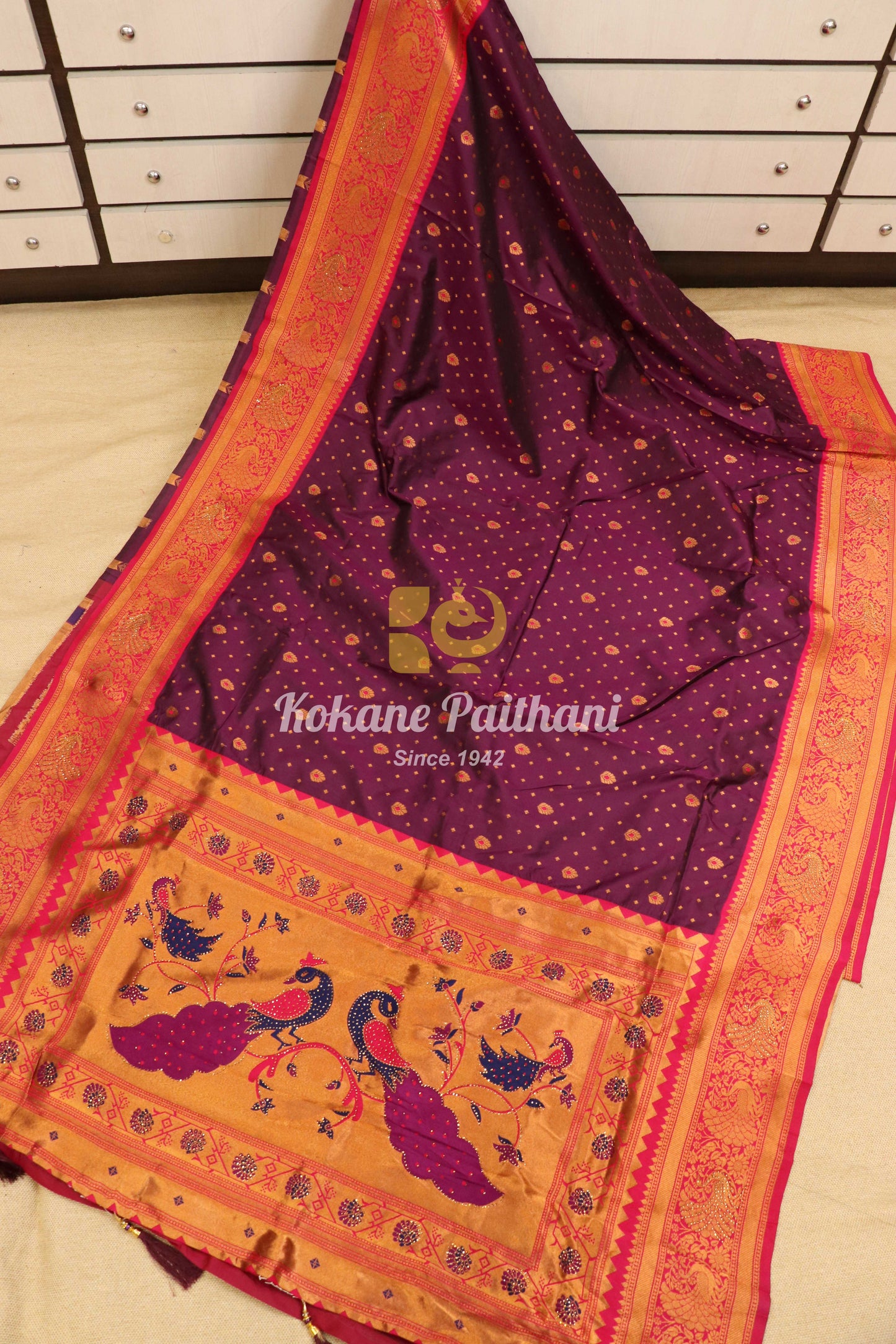 Magic Silk 07 Semi Paithani