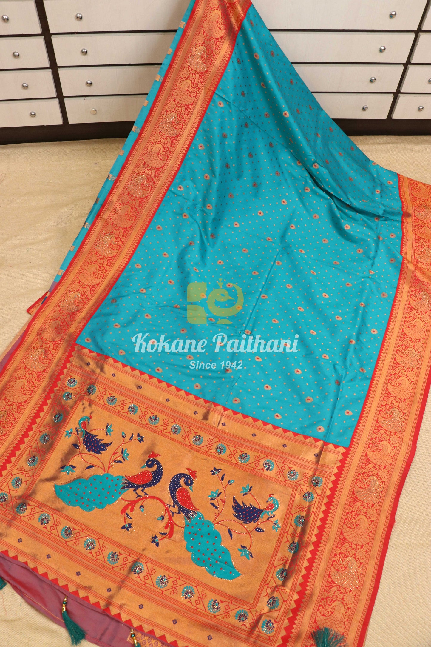 Magic Silk 07 Semi Paithani