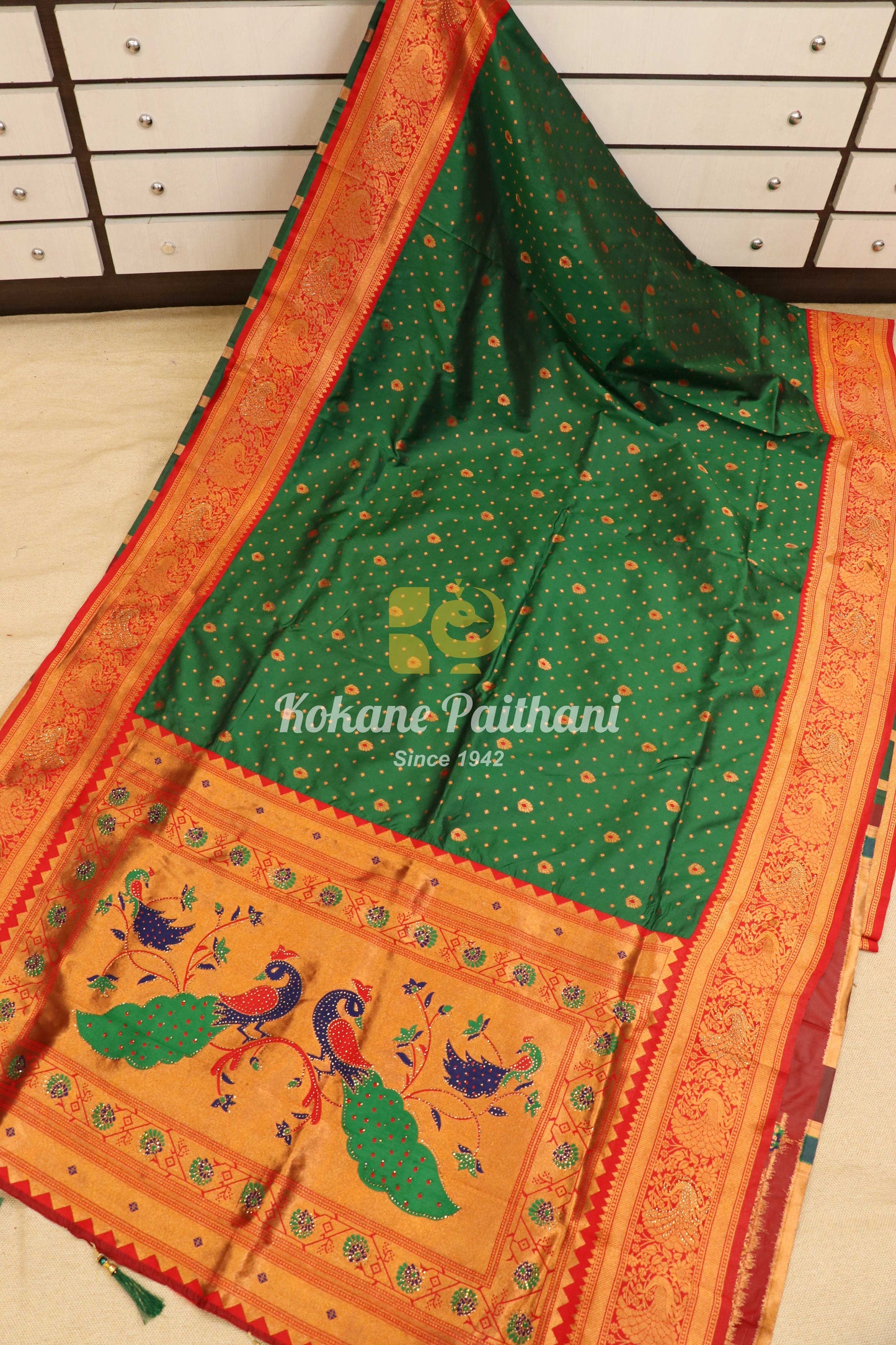 Magic Silk 07 Semi Paithani