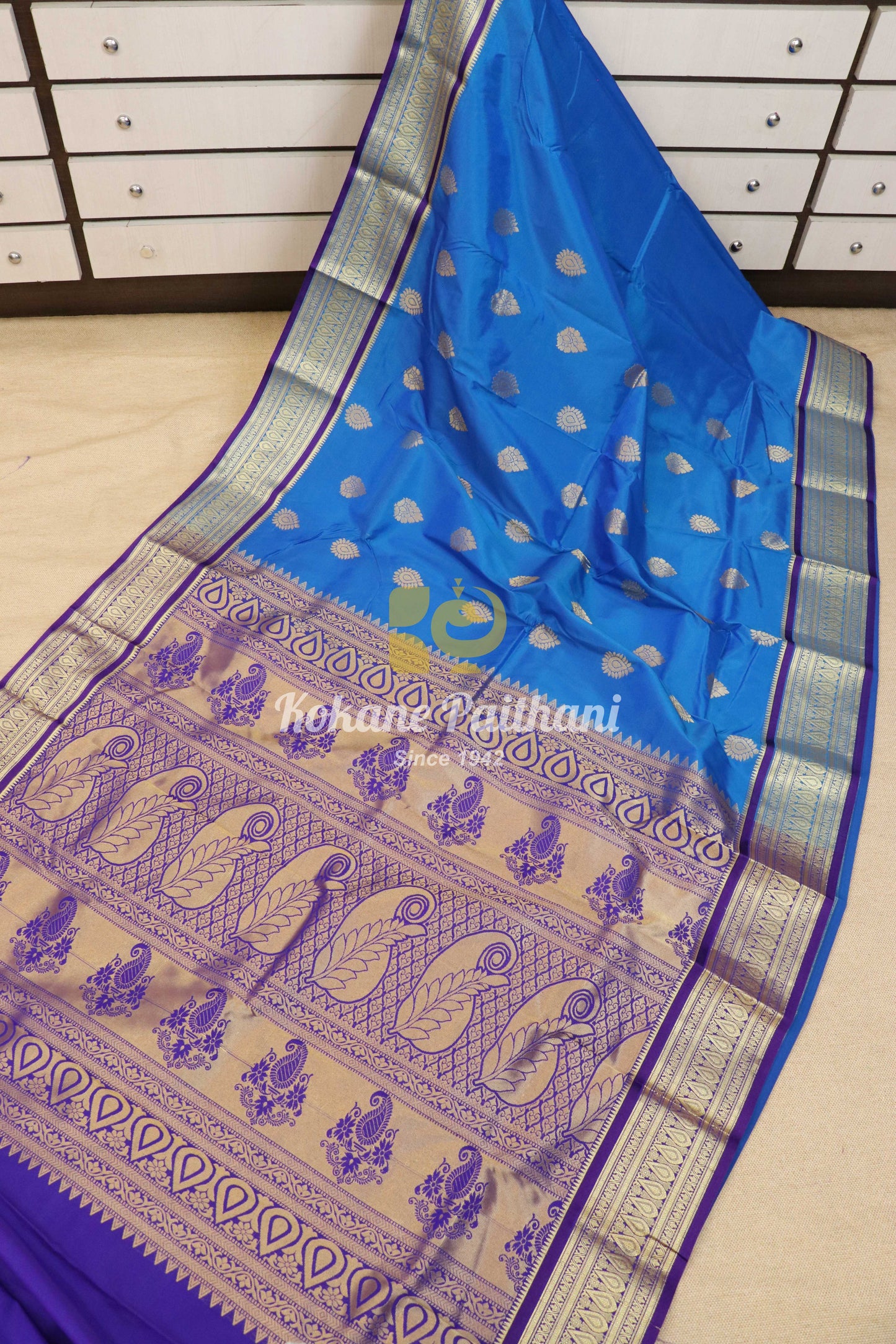 Tilak Gatti Kadiyal Saree