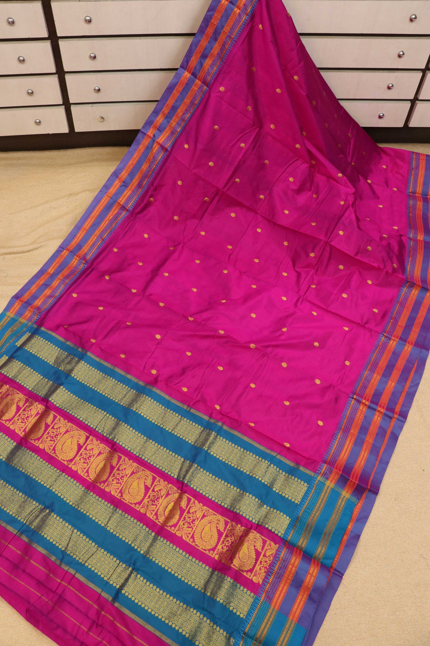 Narayanpeth Saree