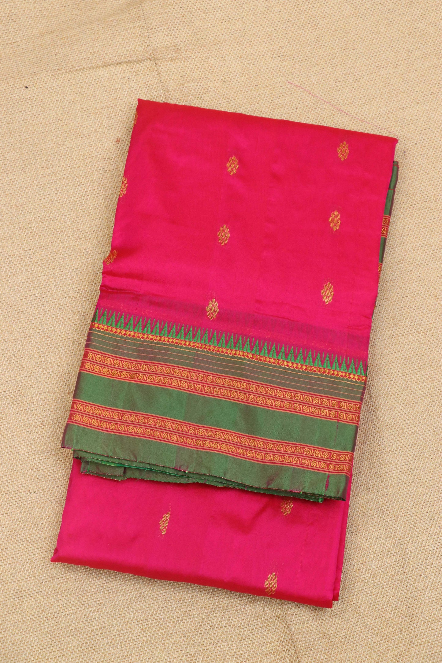Narayanpeth Saree