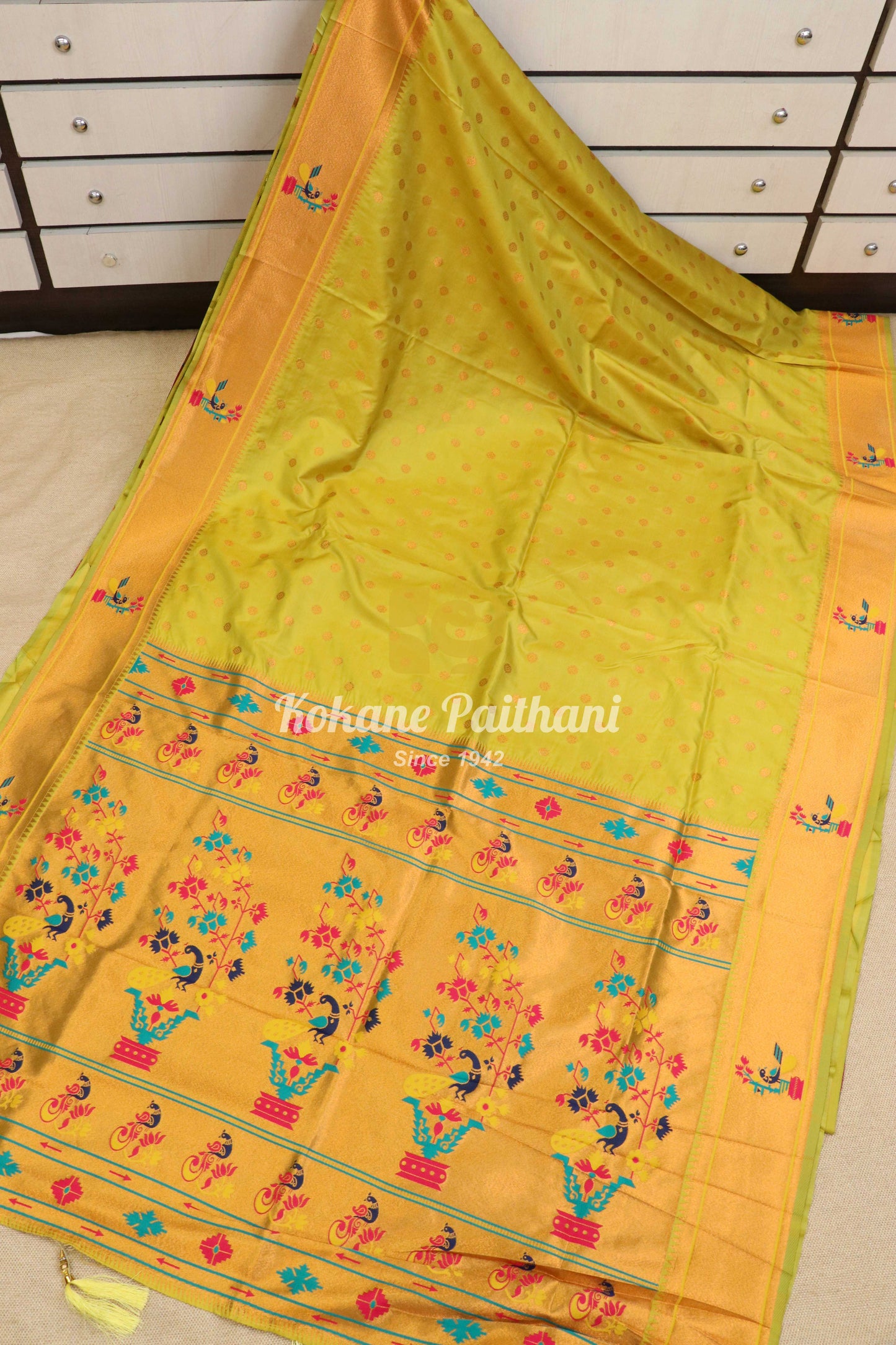 Pari Silk Brocade Semi Paithani