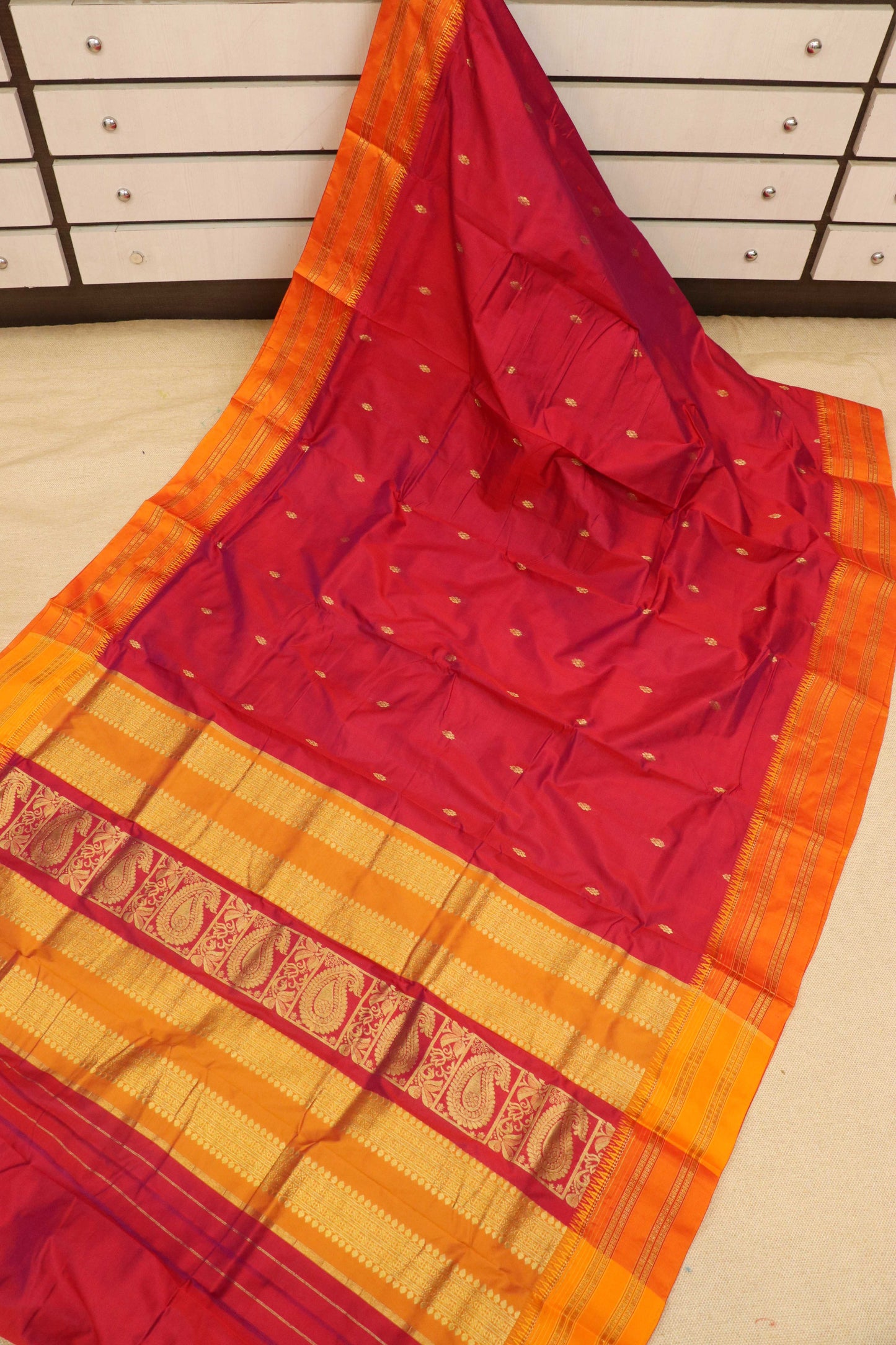 Narayanpeth Saree