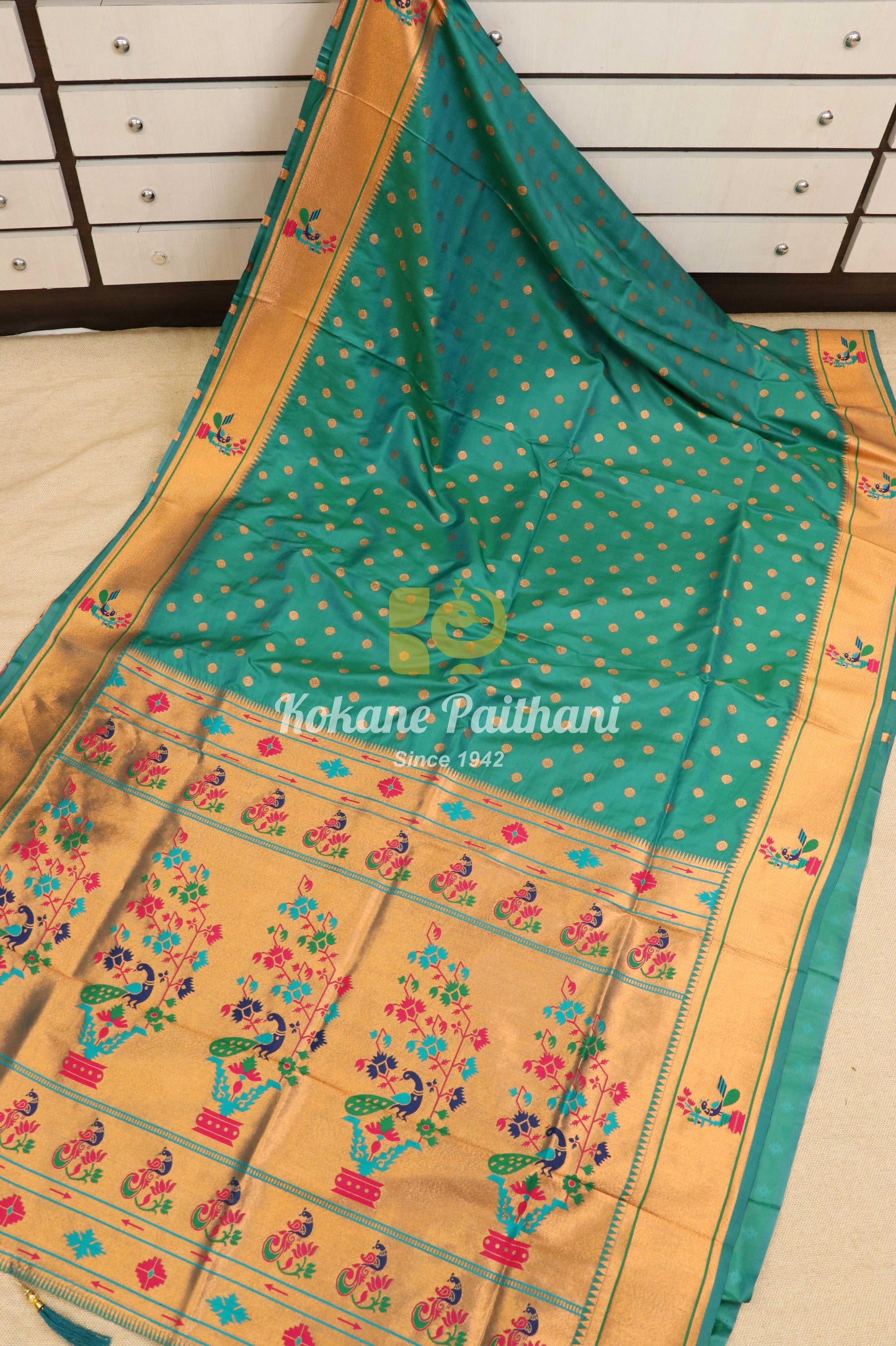 Pari Silk Brocade Semi Paithani