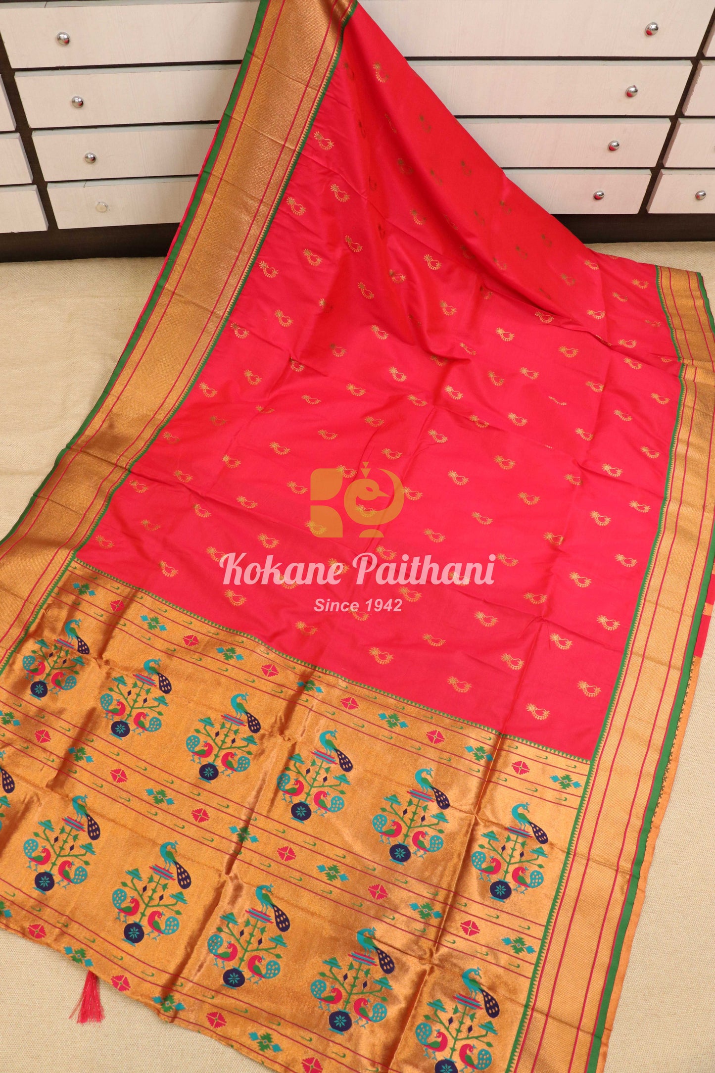 Nathni Silk Semi Paithani