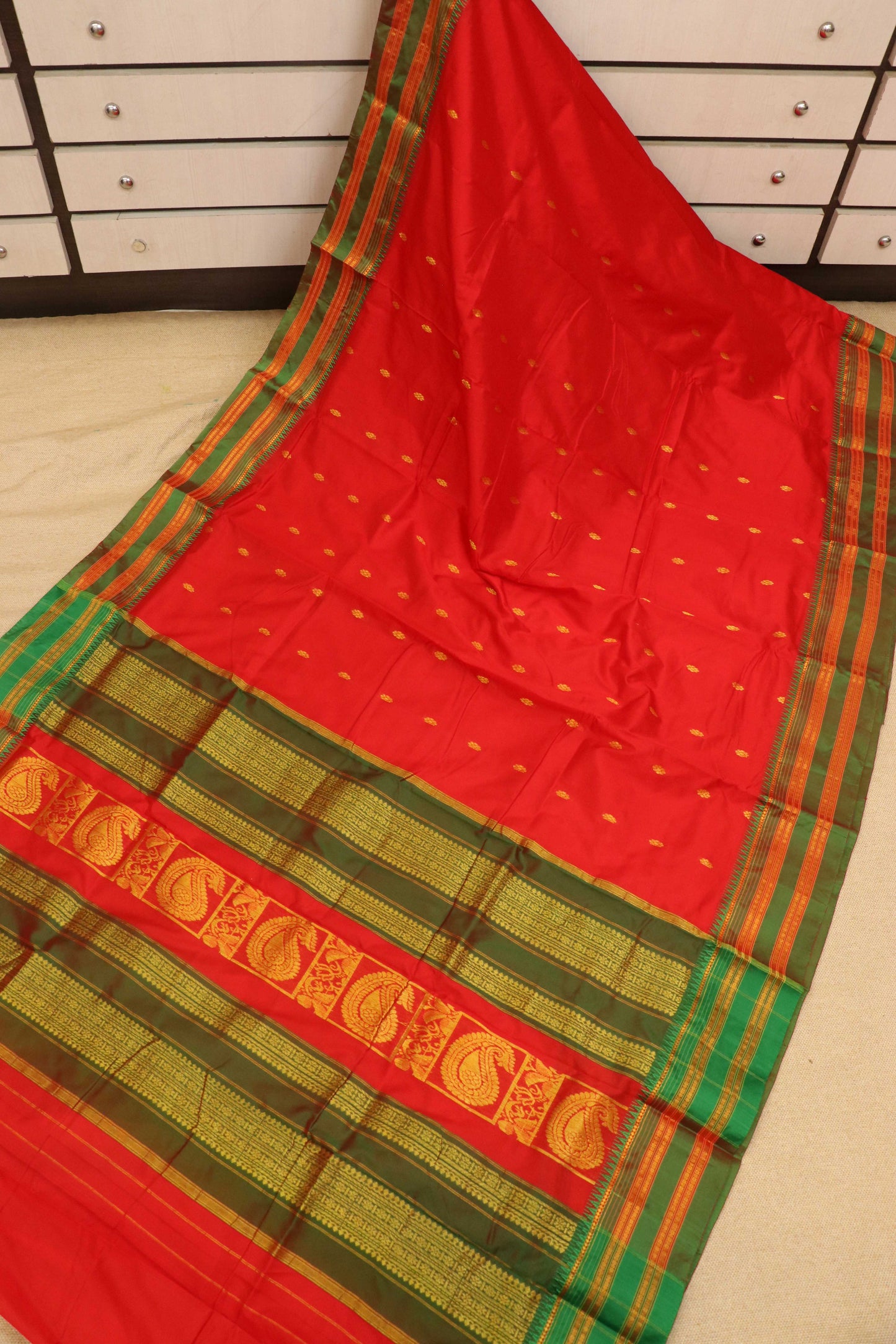 Narayanpeth Saree