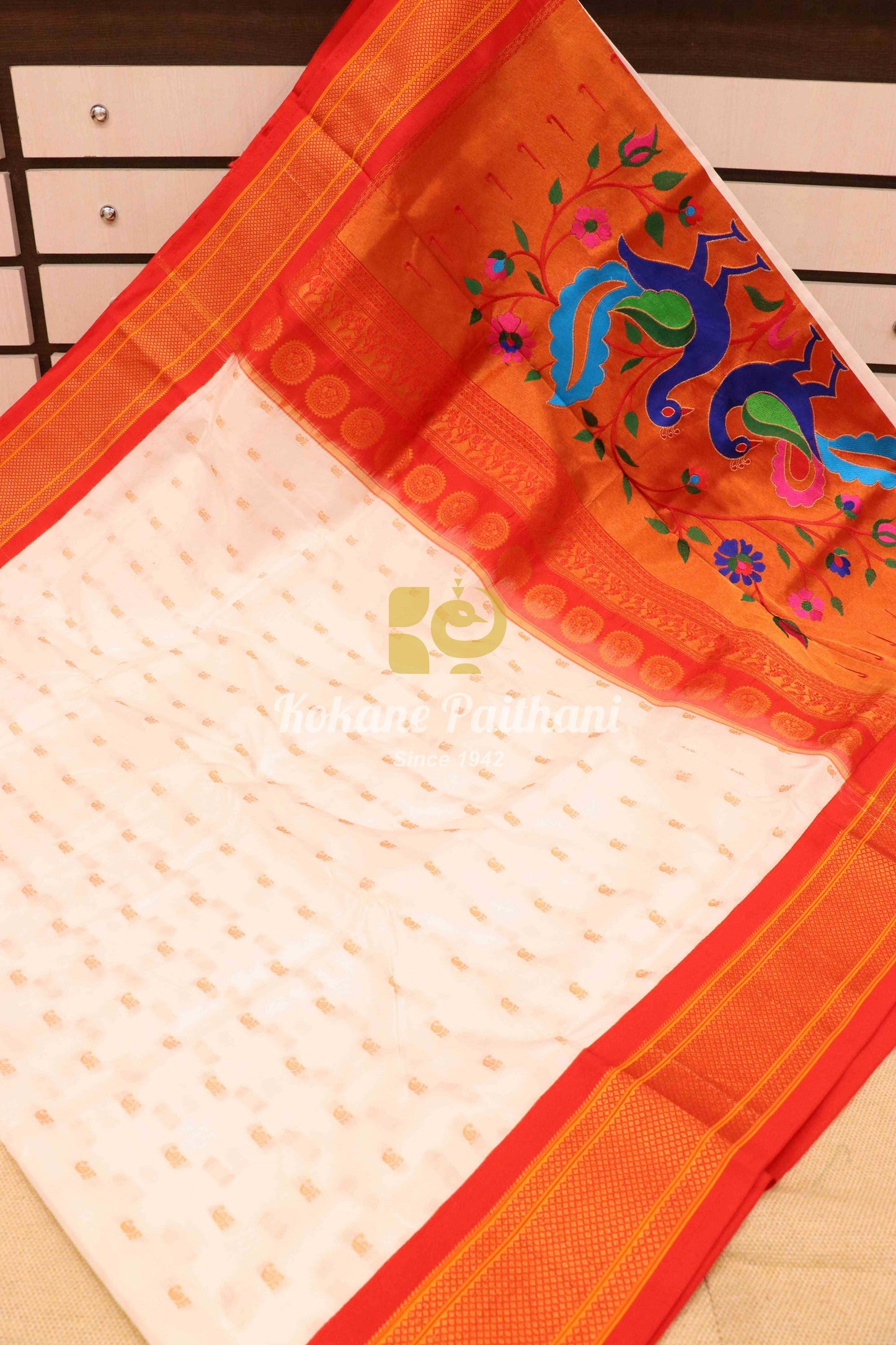 Kadiyal Rich Pallu Paithani Saree