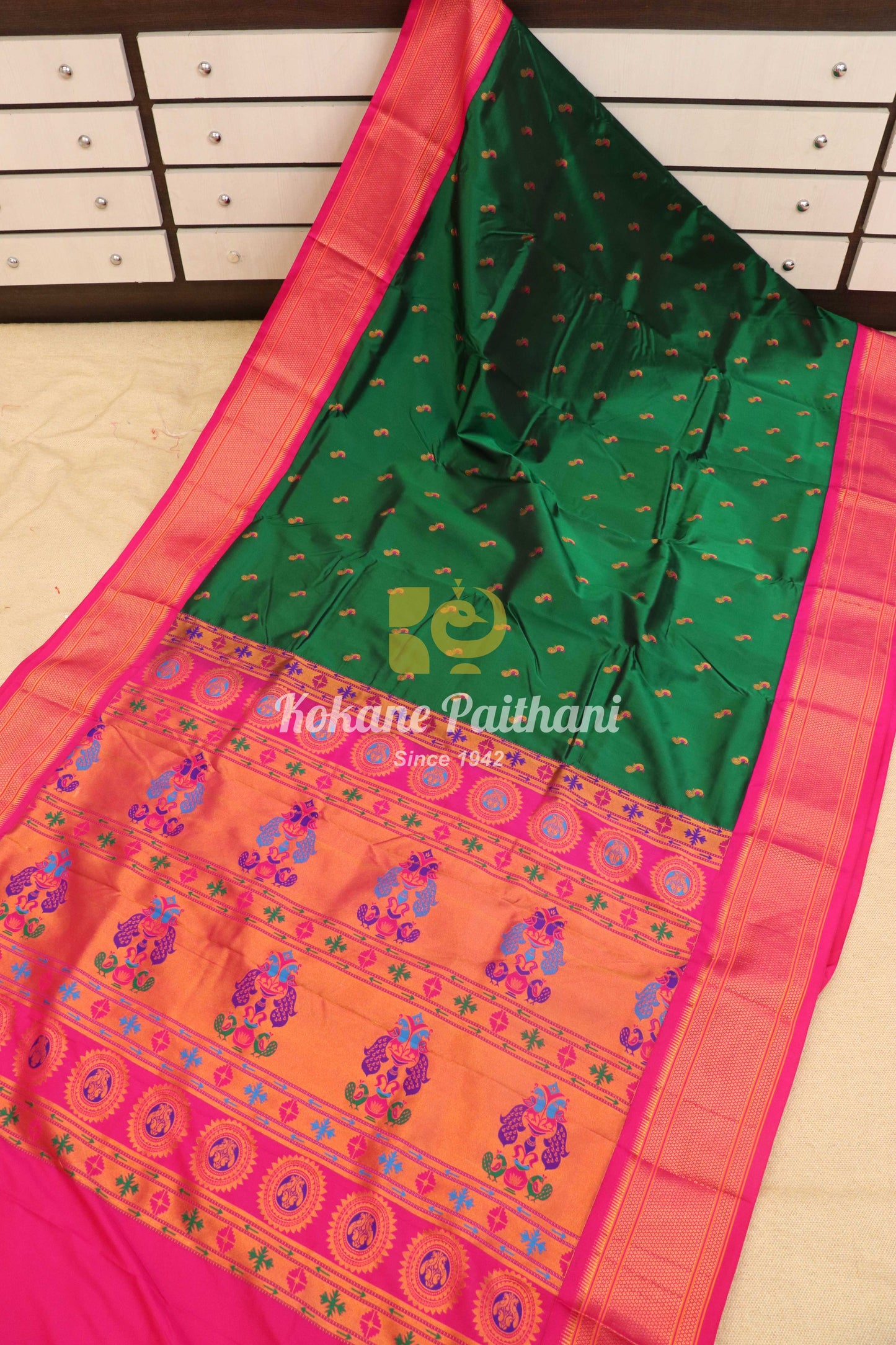 Kadiyal Peacock Maharani Paithani