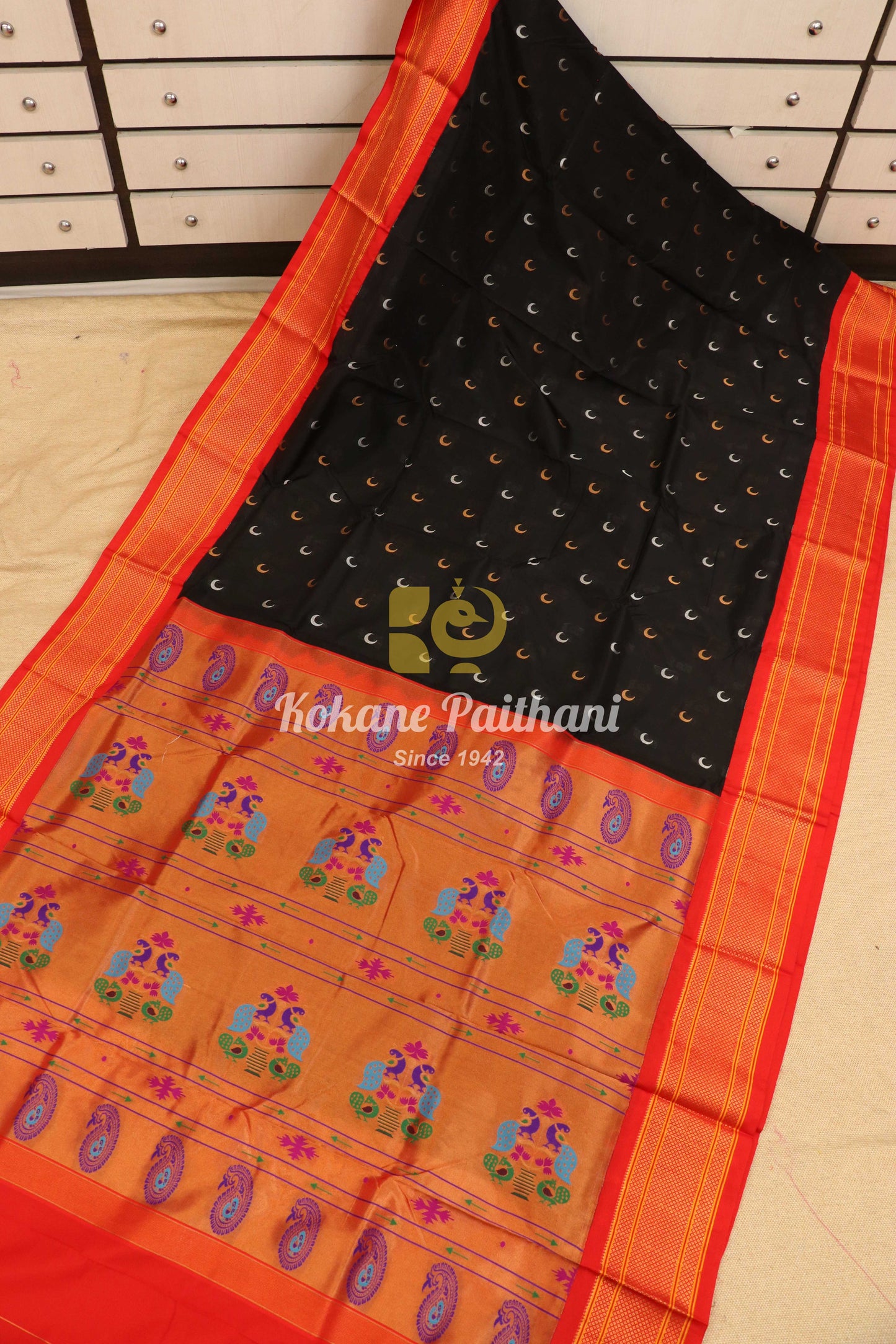 Kadiyal Chandrakor Maharani Paithani Saree