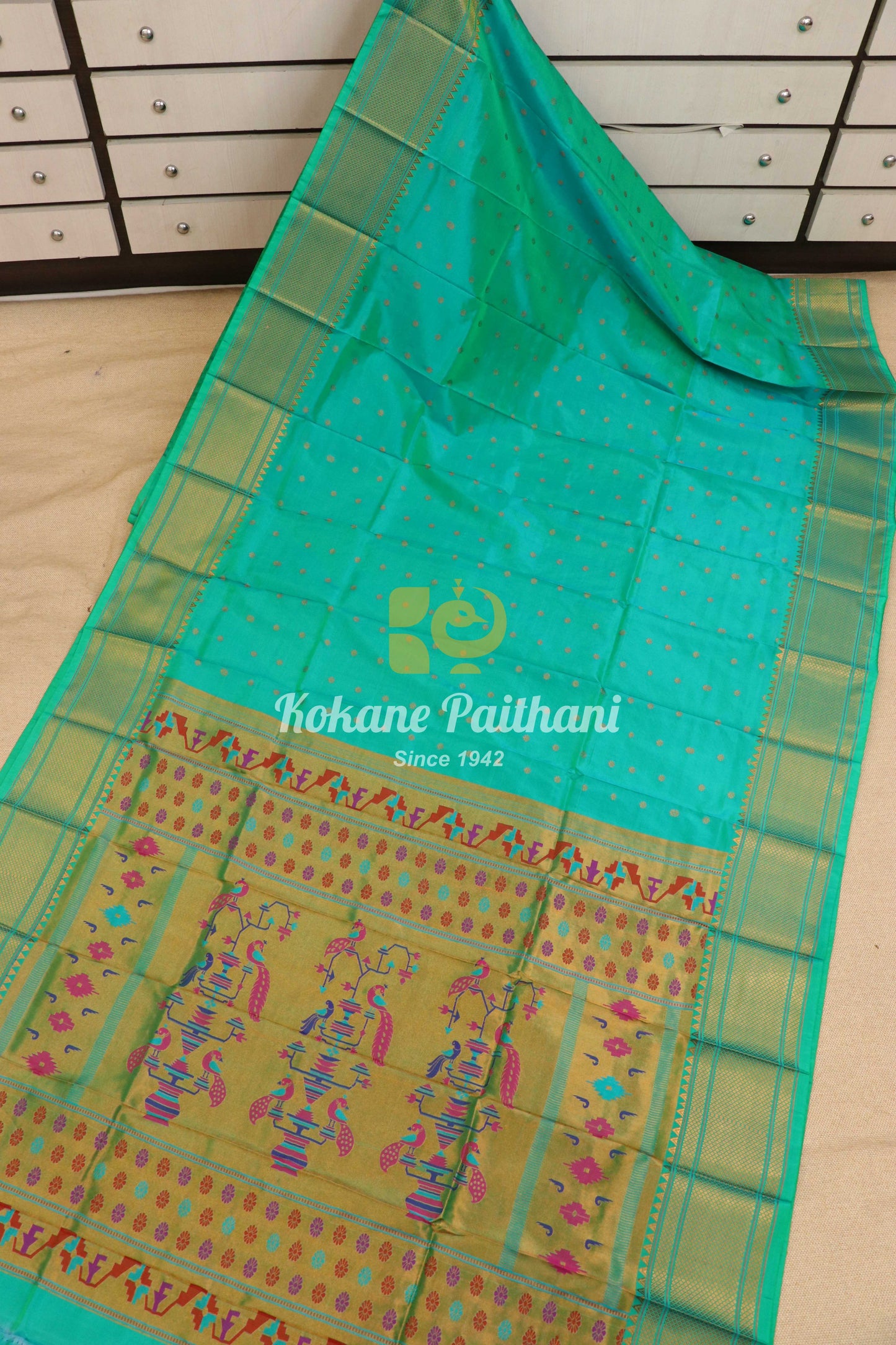 Semi Maharani Paithani Saree