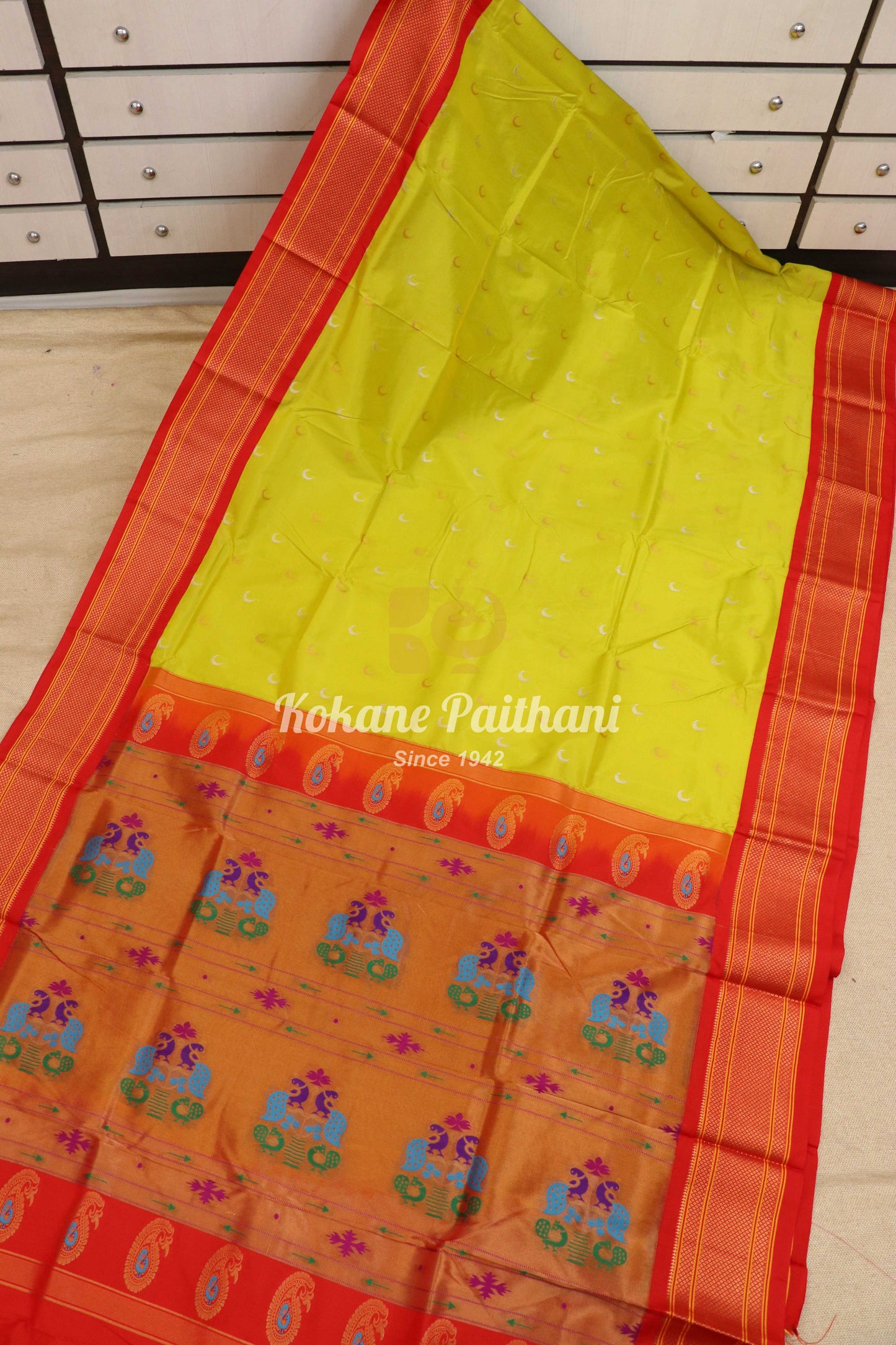Kadiyal Chandrakor Maharani Paithani Saree