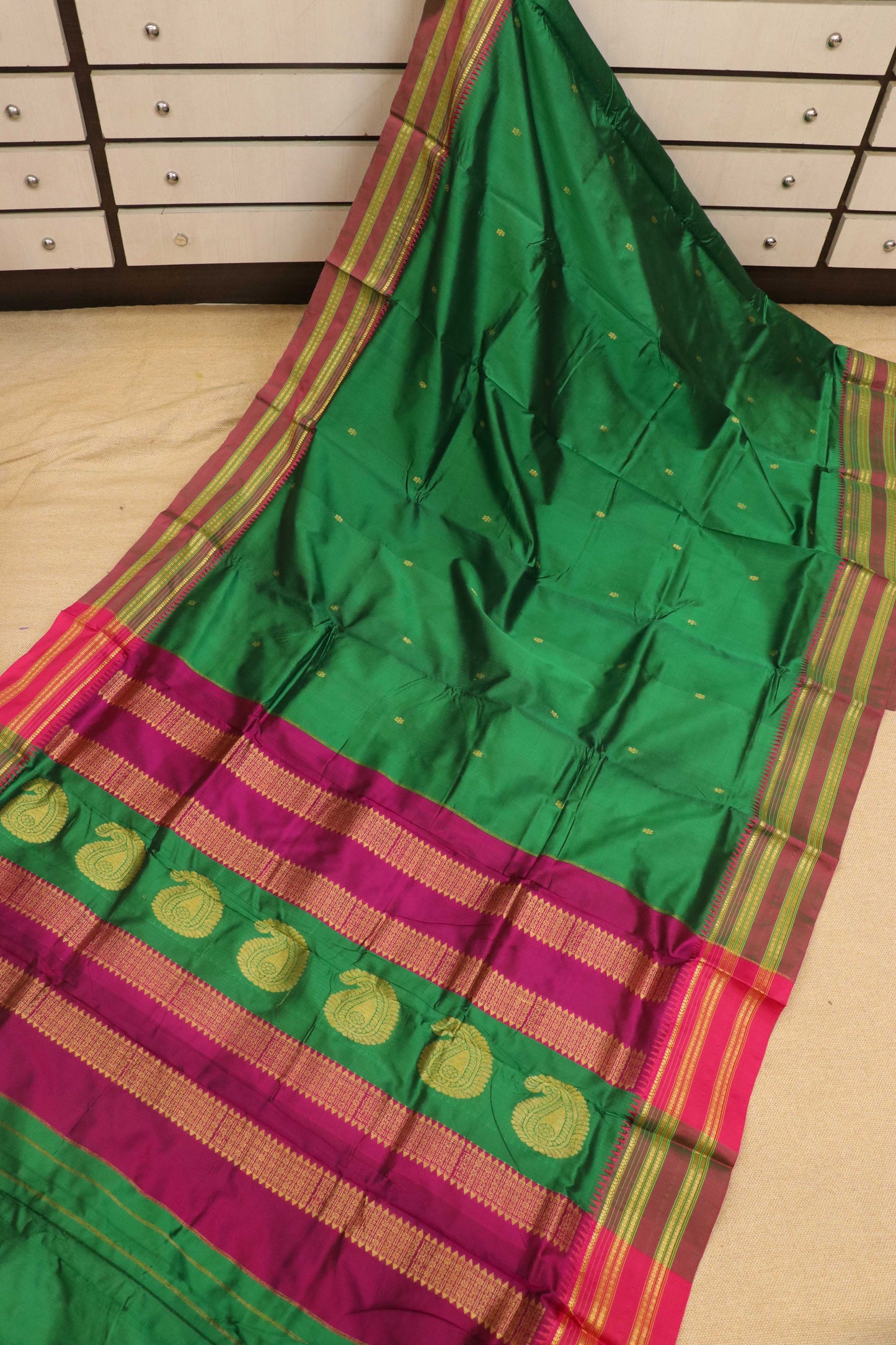 Narayanpeth Saree