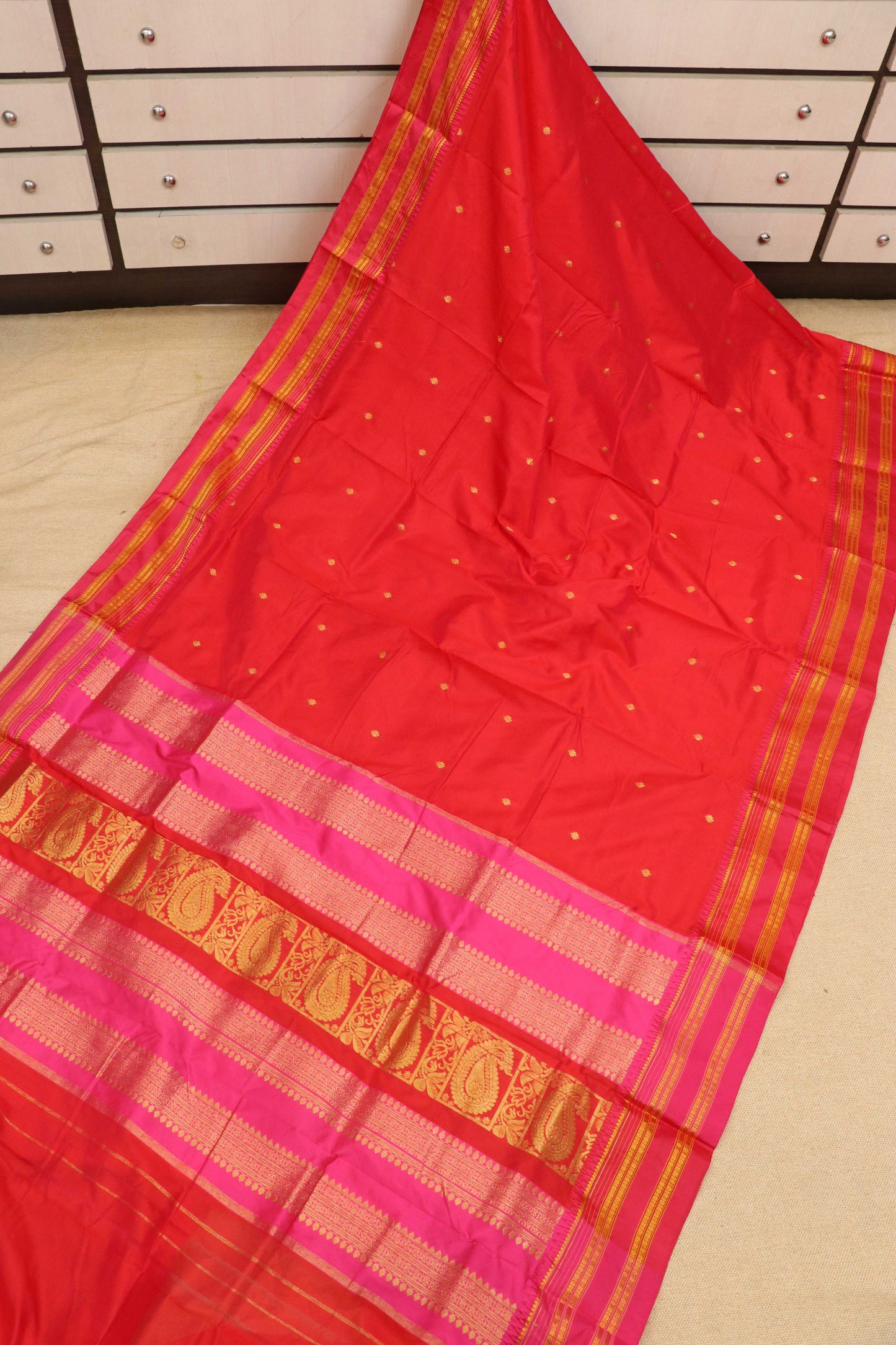 Narayanpeth Saree