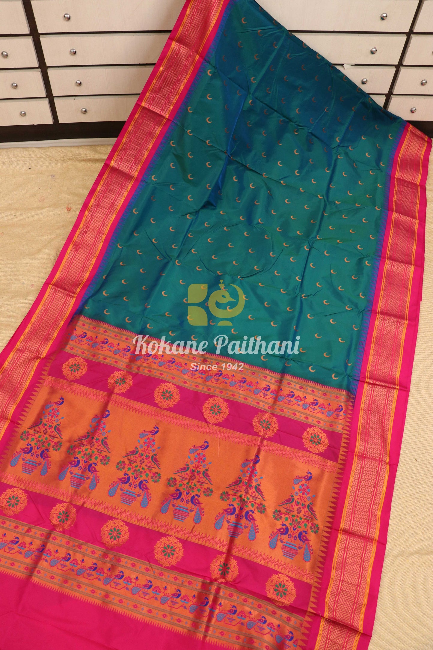 Kadiyal Chandrakor Maharani Paithani Saree