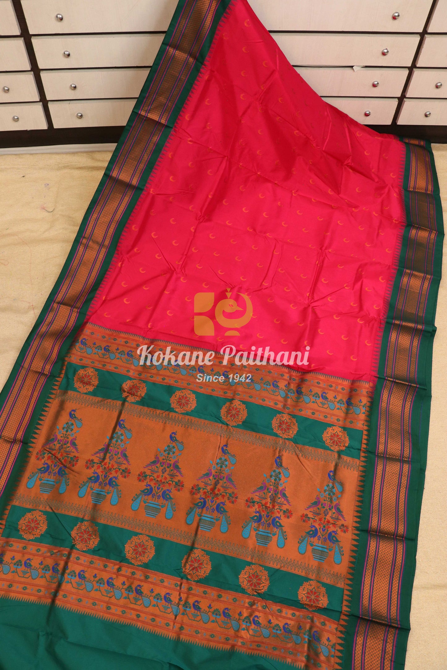 Kadiyal Chandrakor Maharani Paithani Saree