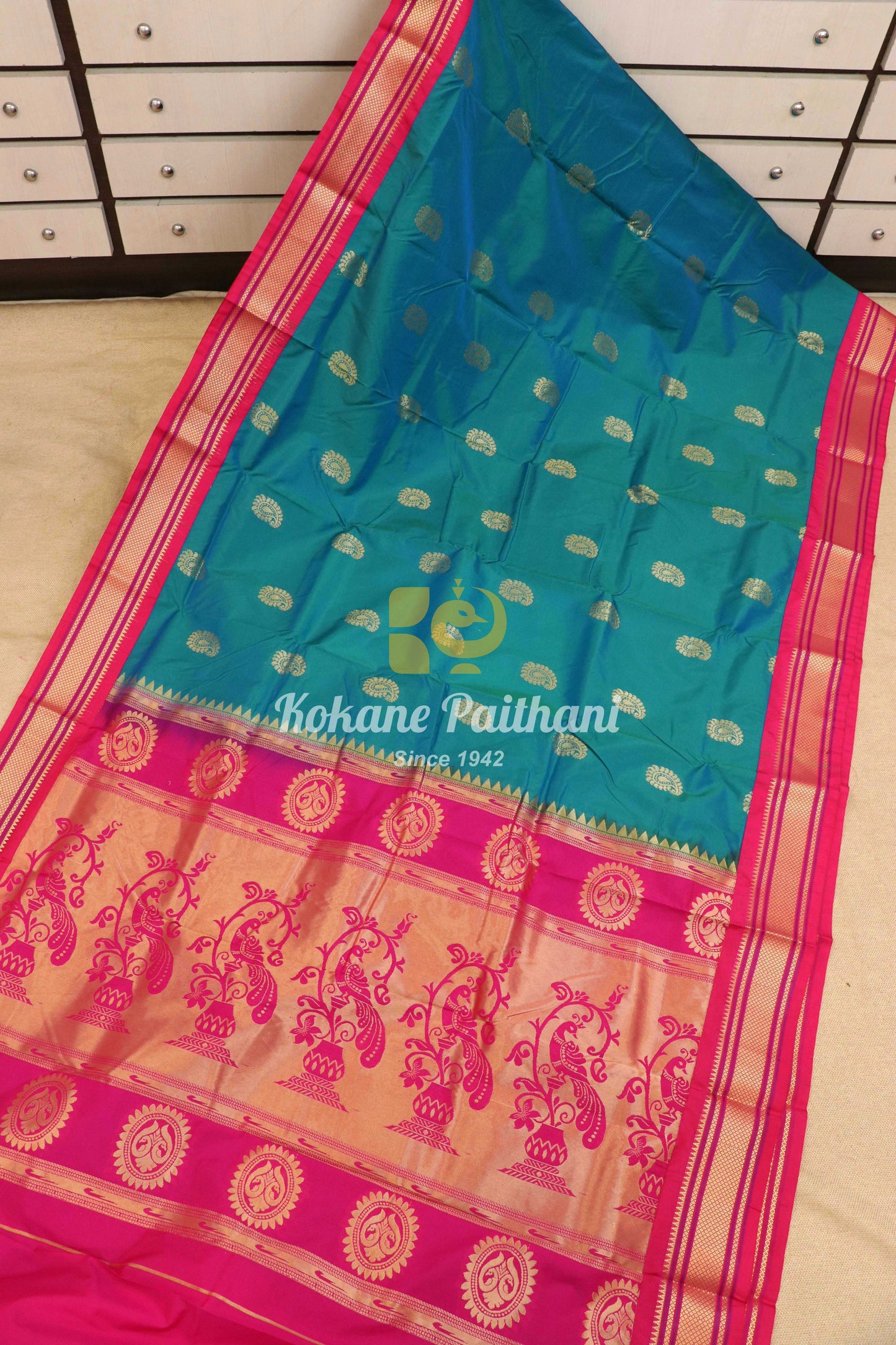 Kuyari Kadiyal Semi Paithani Saree