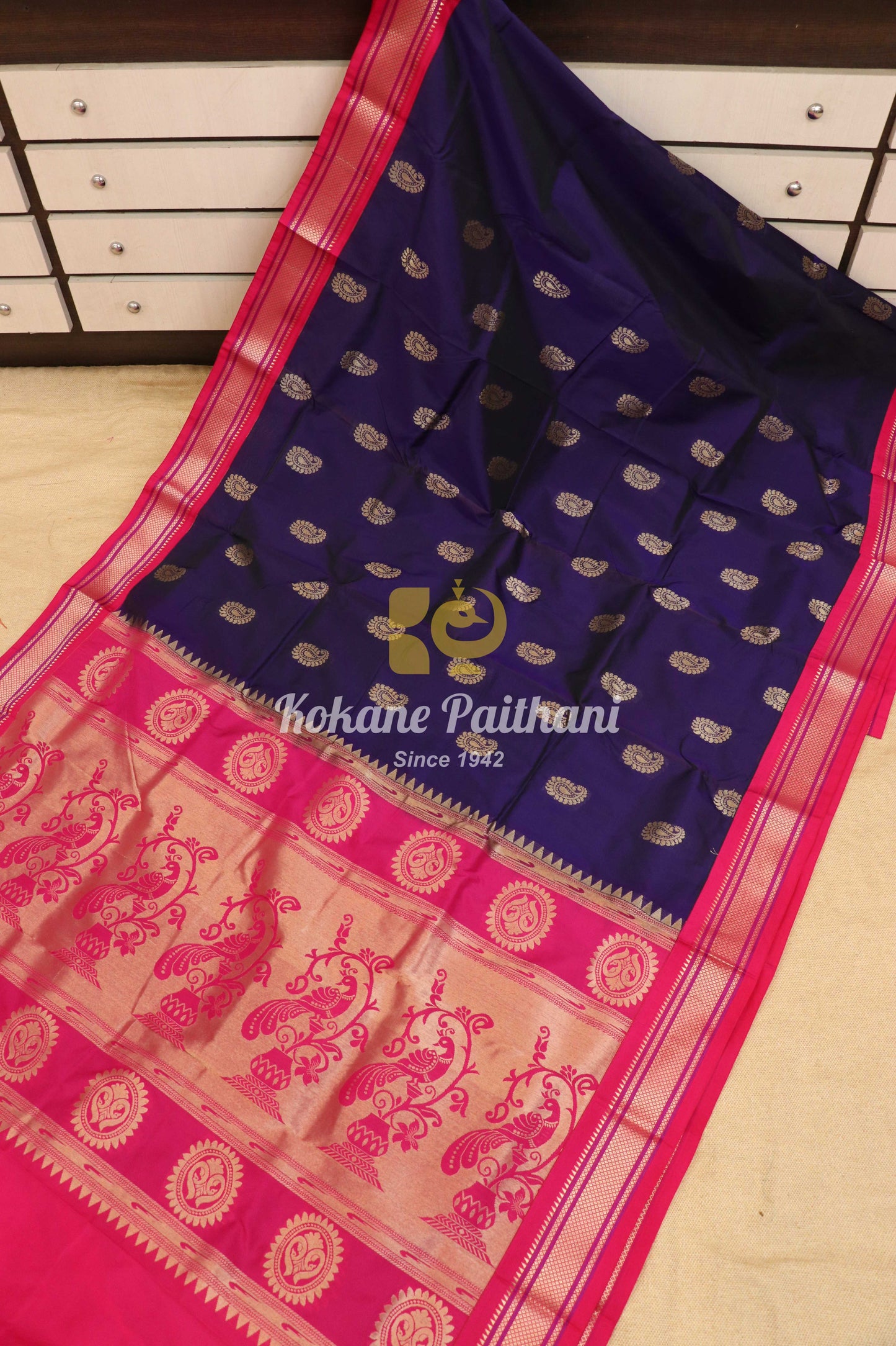Kuyari Kadiyal Semi Paithani Saree