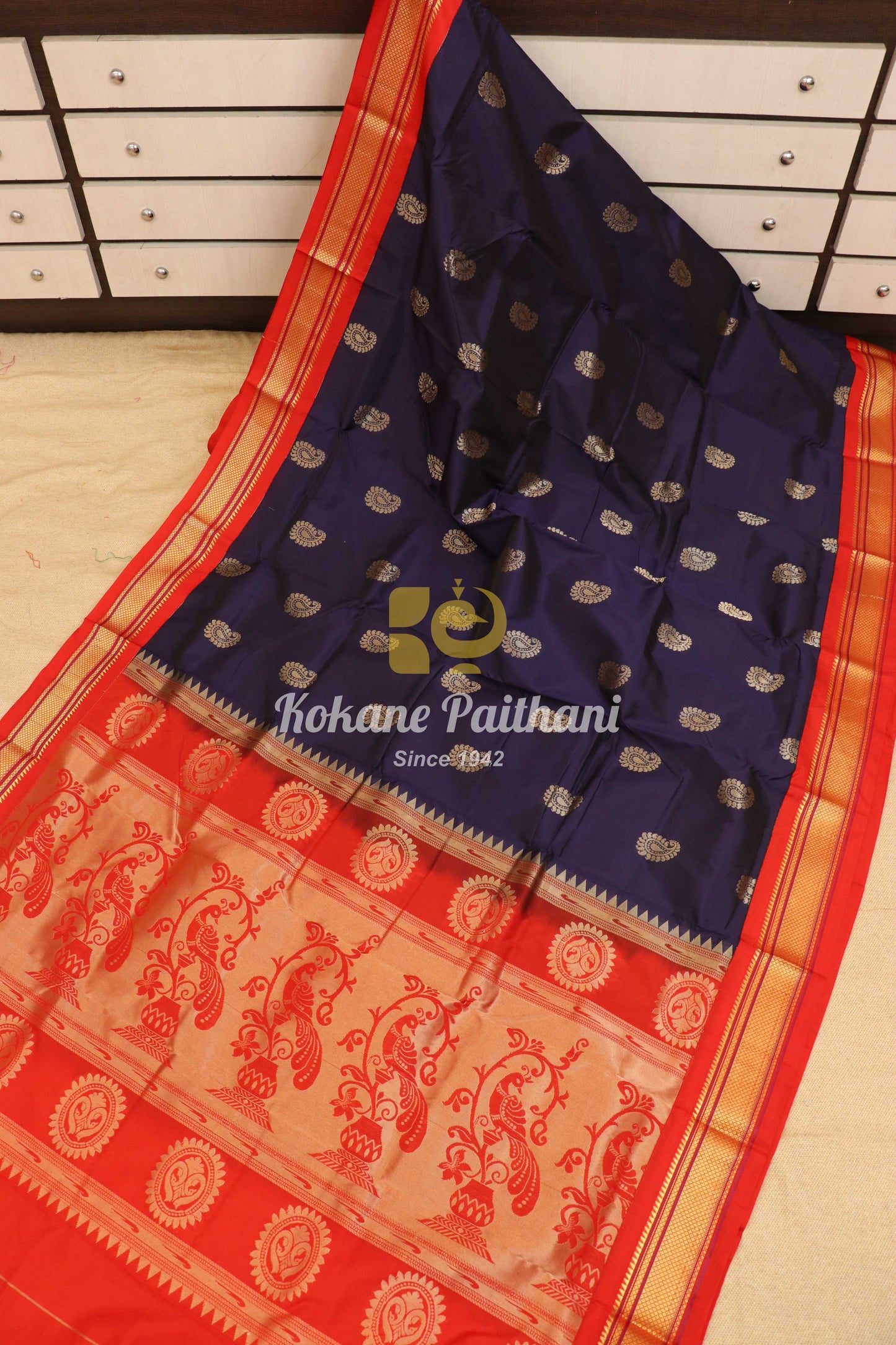 Kuyari Kadiyal Semi Paithani Saree