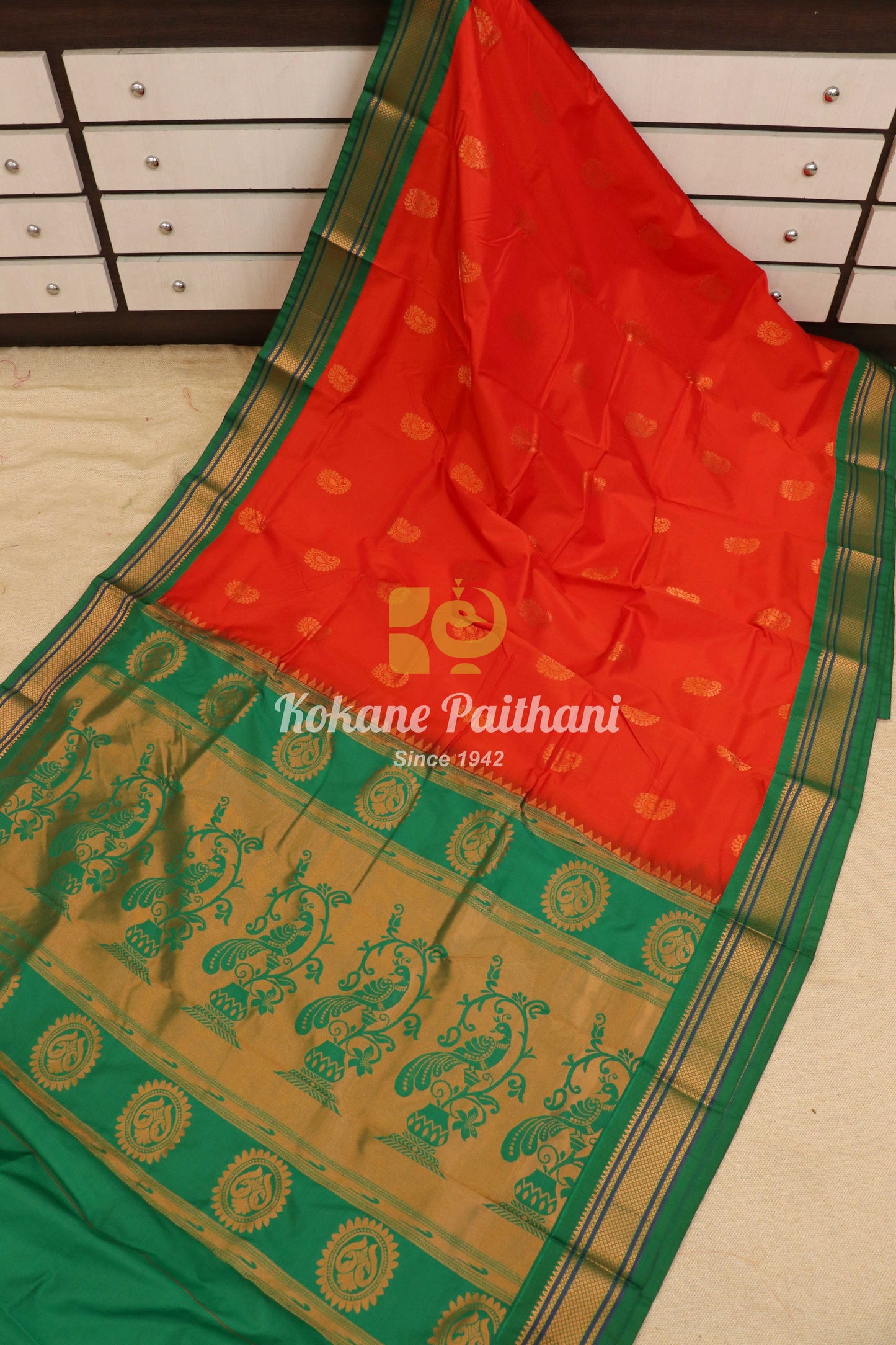 Kuyari Kadiyal Semi Paithani Saree