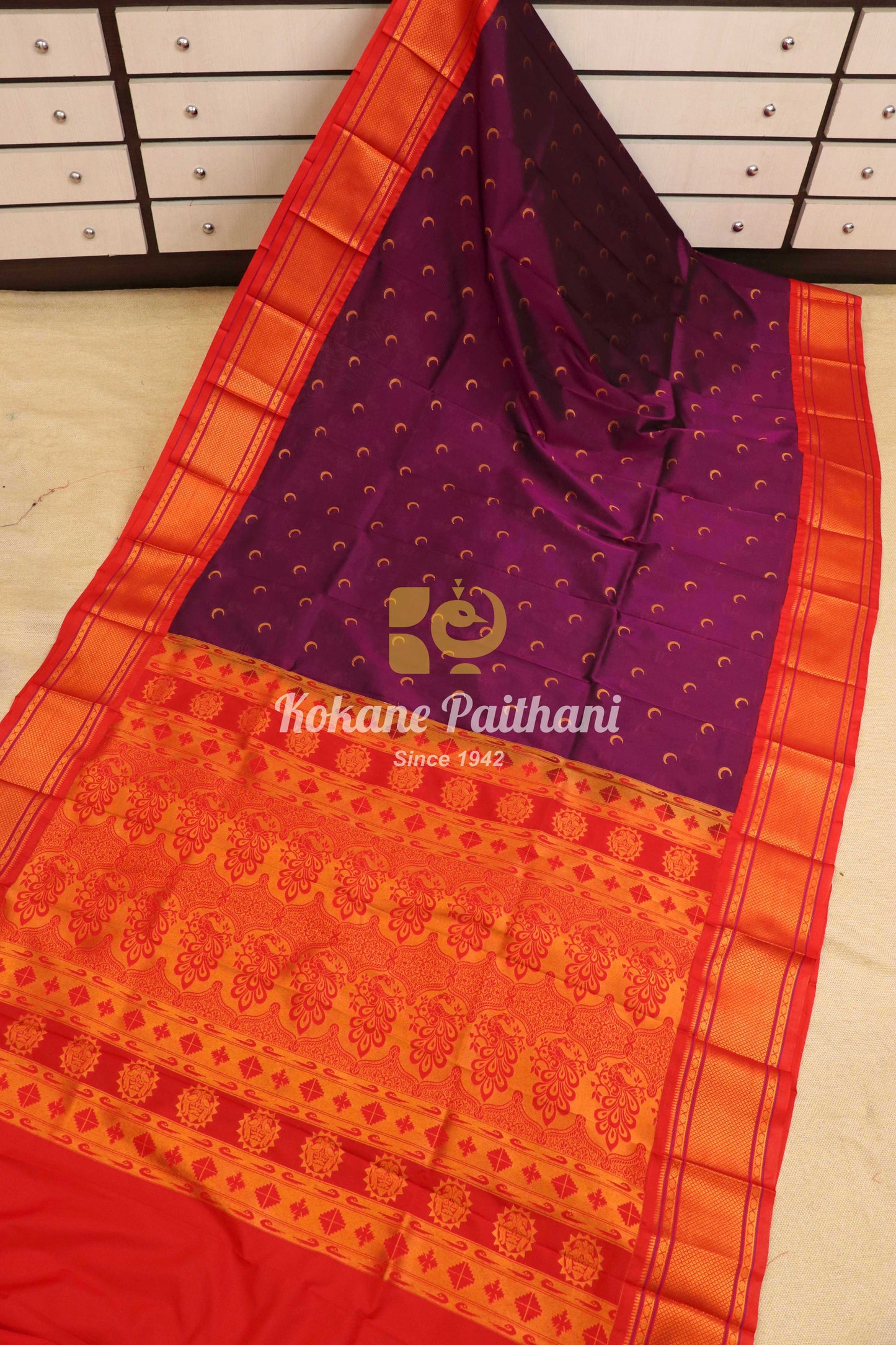 Tana Chandrakor Semi Paithani