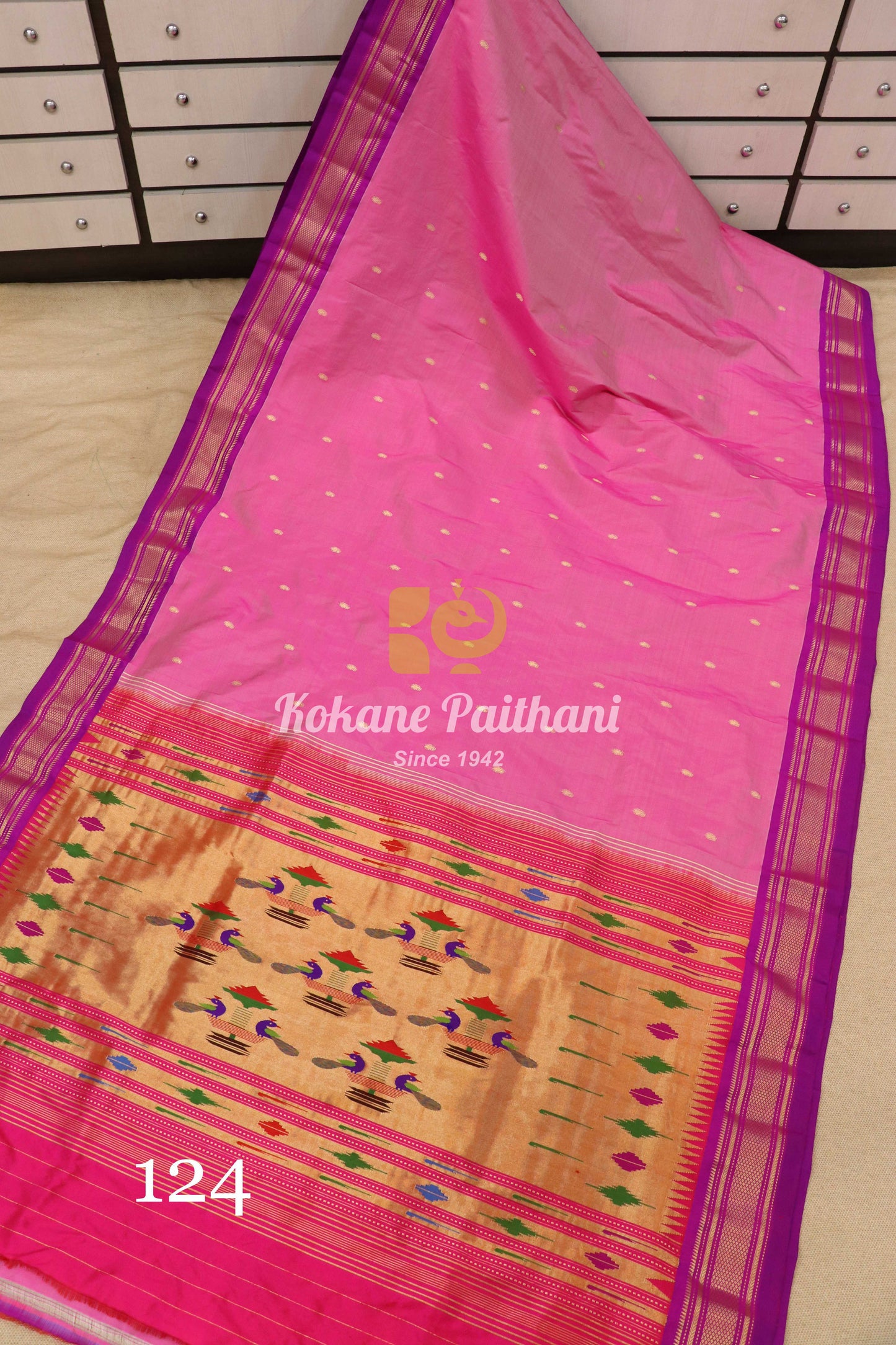 Traditional Pallu Silk Paithani Saree