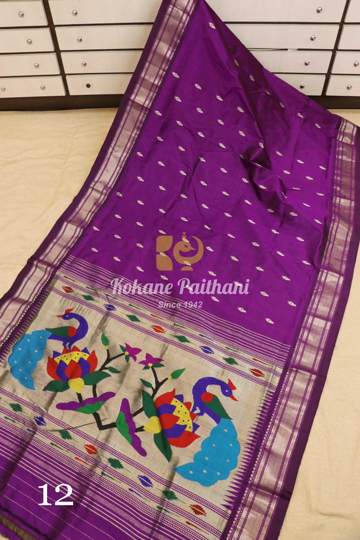 Fancy Pallu Silver Silk Paithani Saree