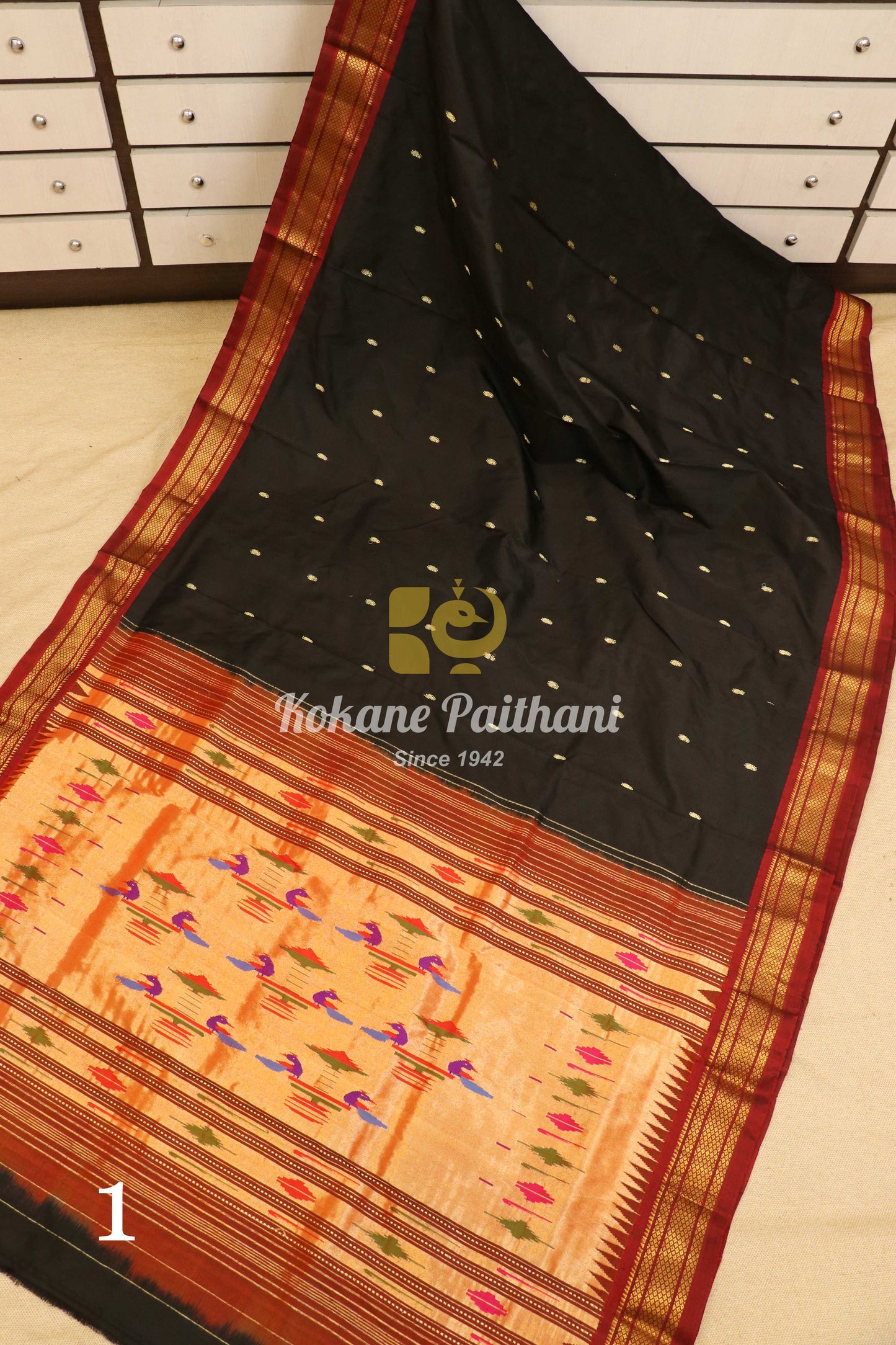 Traditional Pallu Silk Paithani Saree