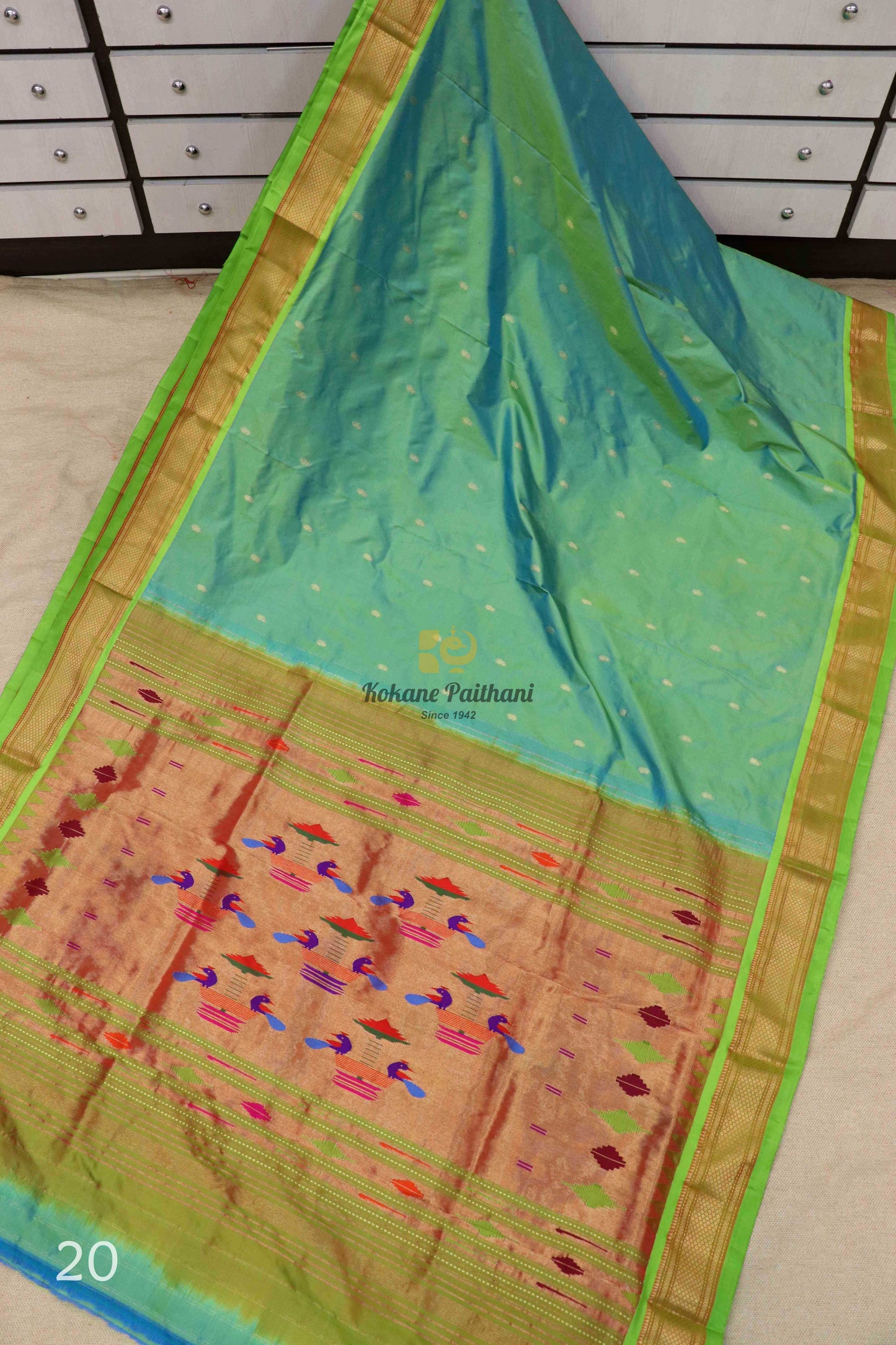 Traditional Pallu Silk Paithani Saree