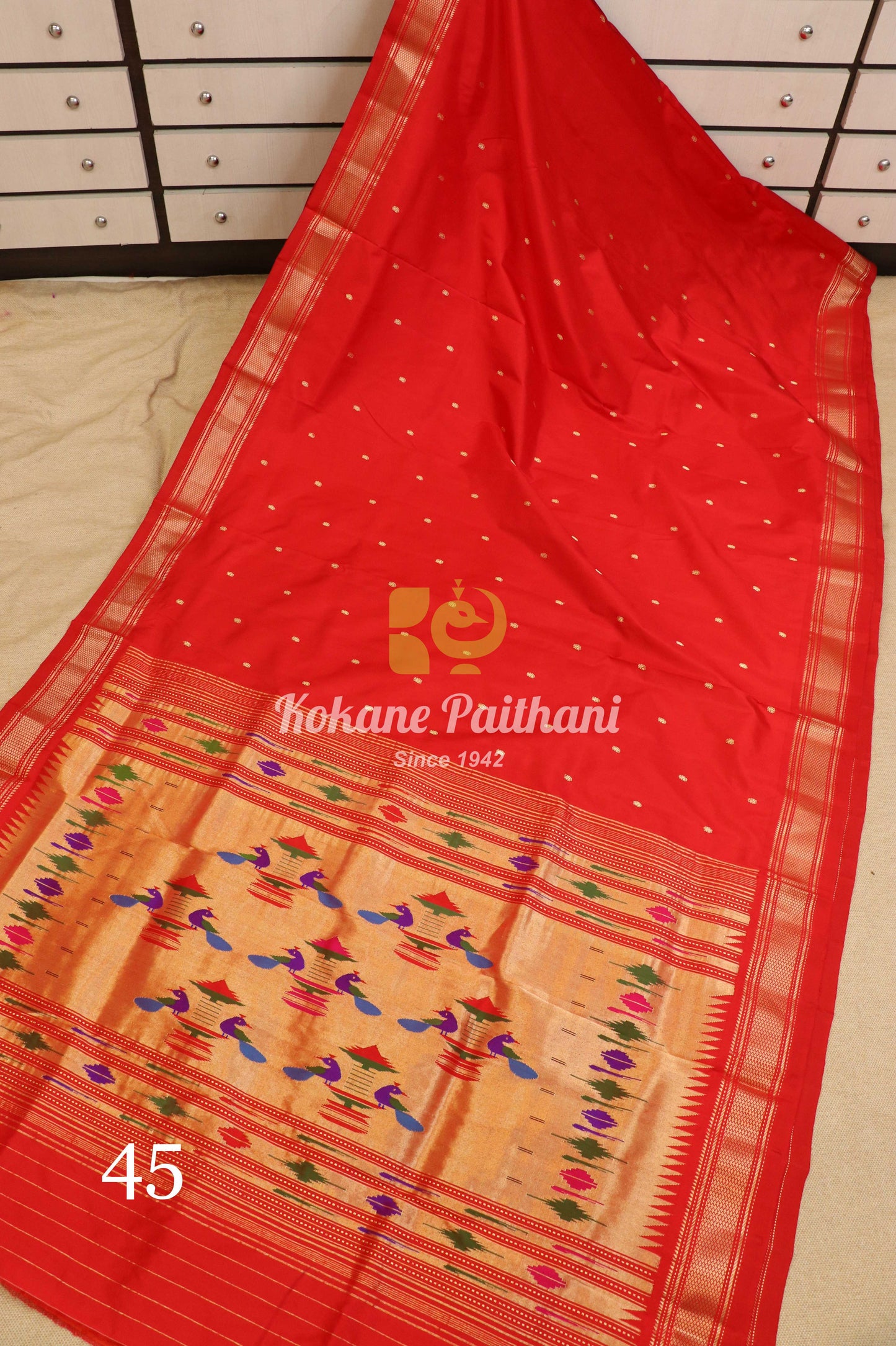 Traditional Pallu Silk Paithani Saree