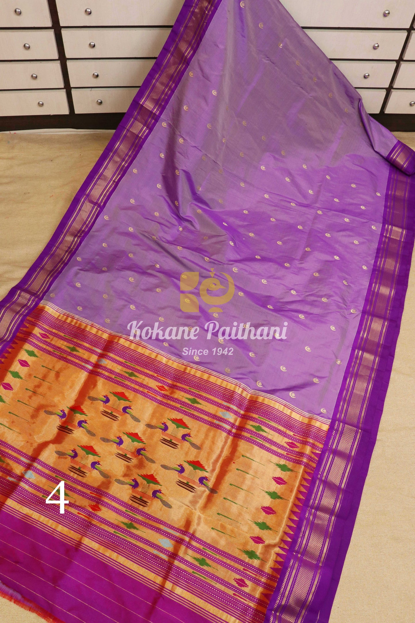 Chandrakala Traditional Pallu Paithani