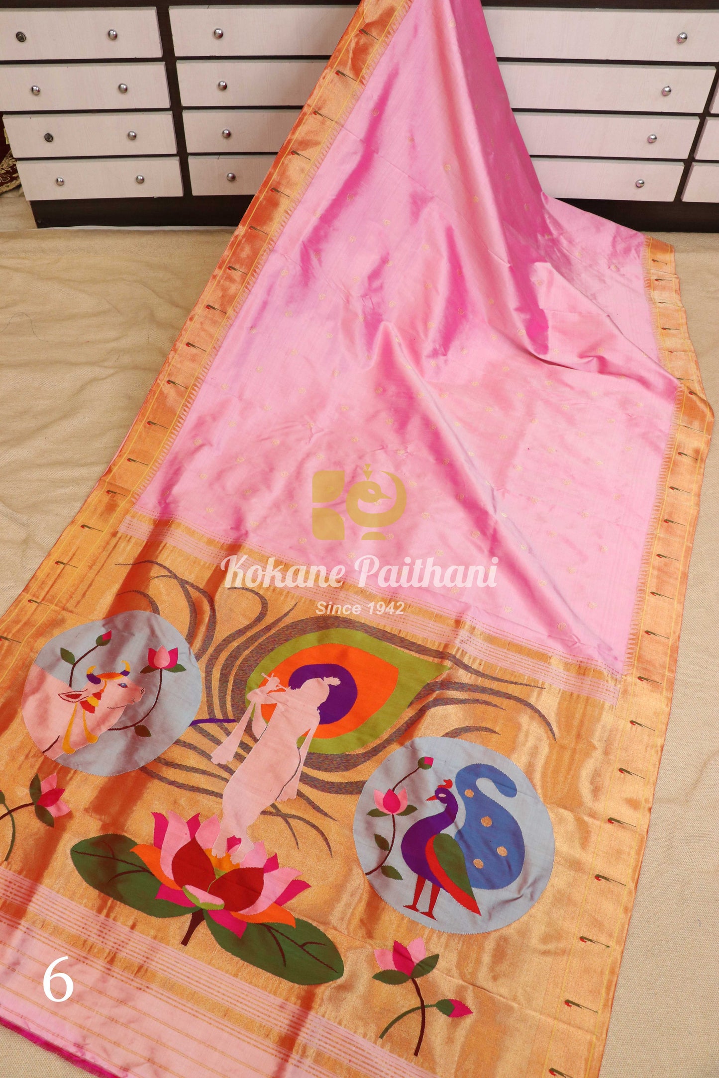 Premium Muniya Brocade Paithani Saree