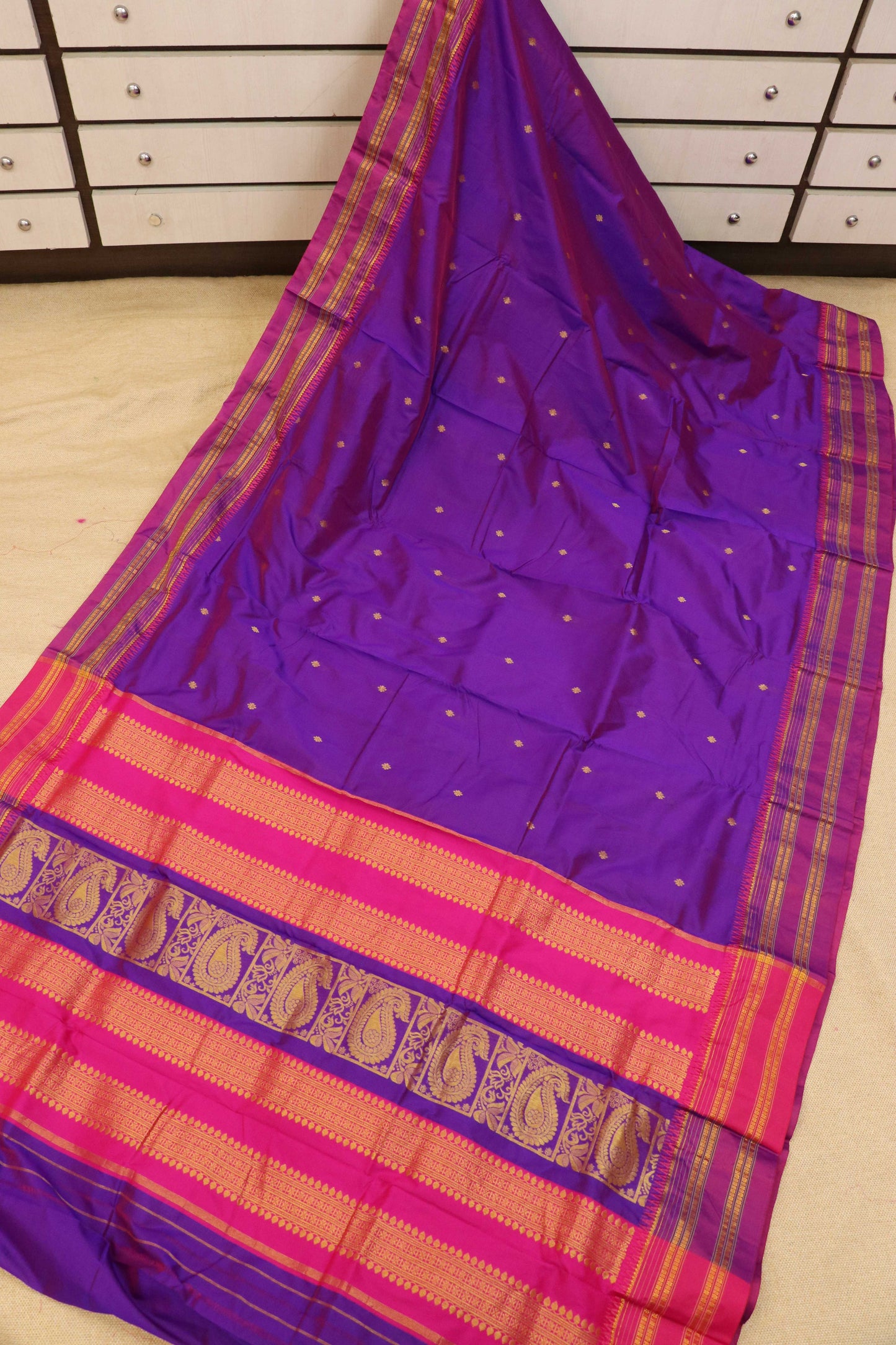 Narayanpeth Saree