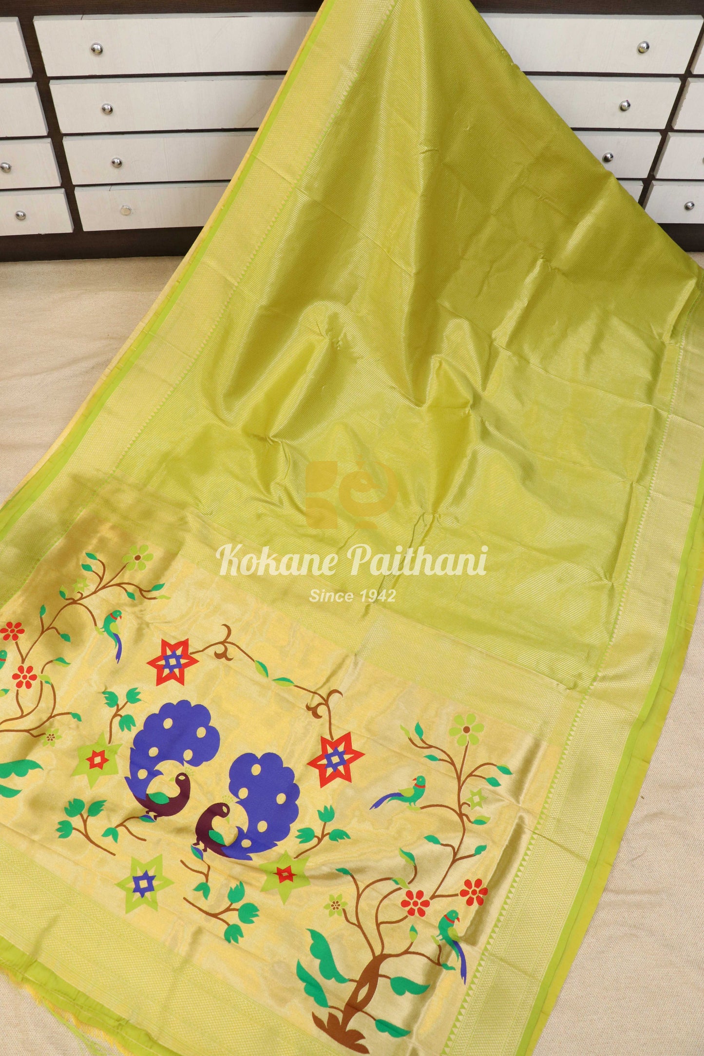 Jari Lining Tissue Semi Paithani