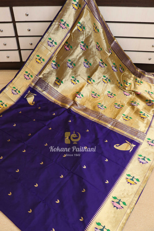 Semi Aasawali Brocade Paithani Saree