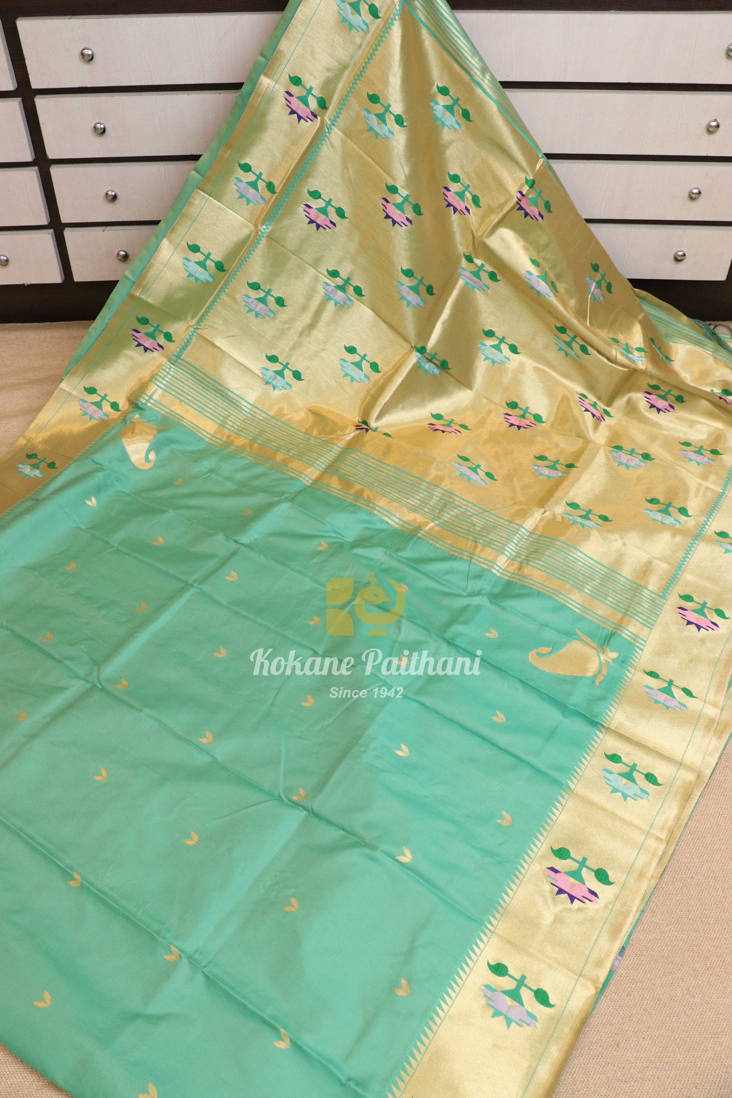 Semi Aasawali Brocade Paithani Saree