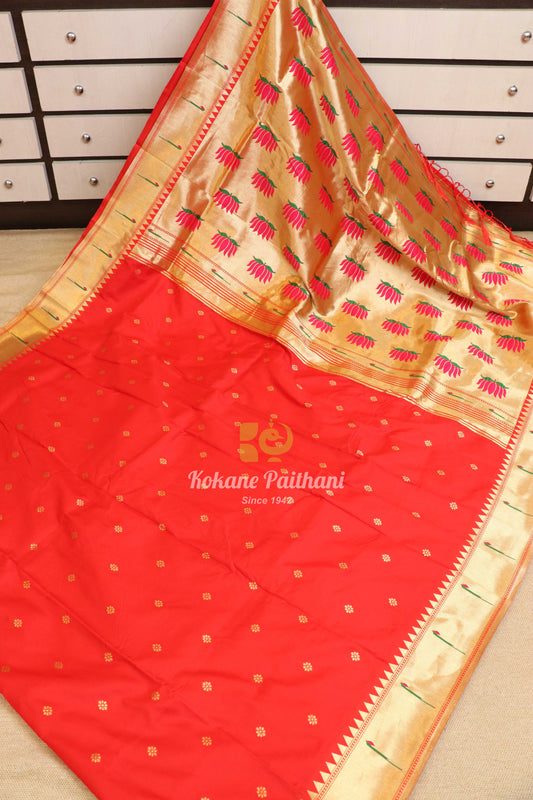 Semi Muniya Paithani Saree