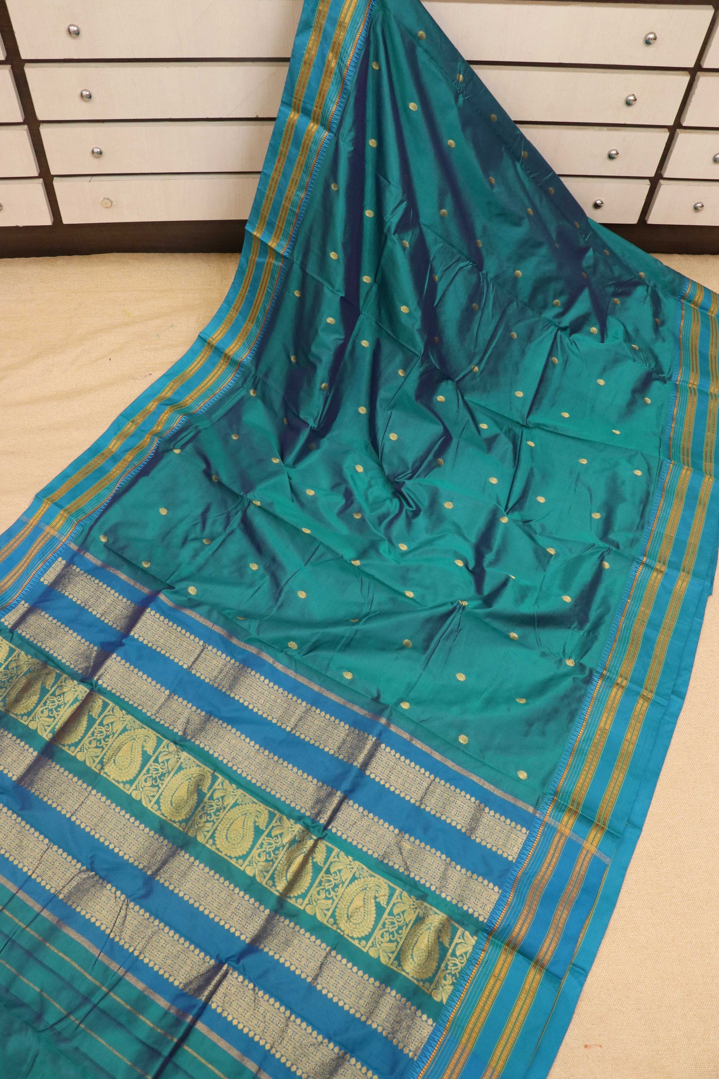Narayanpeth Saree