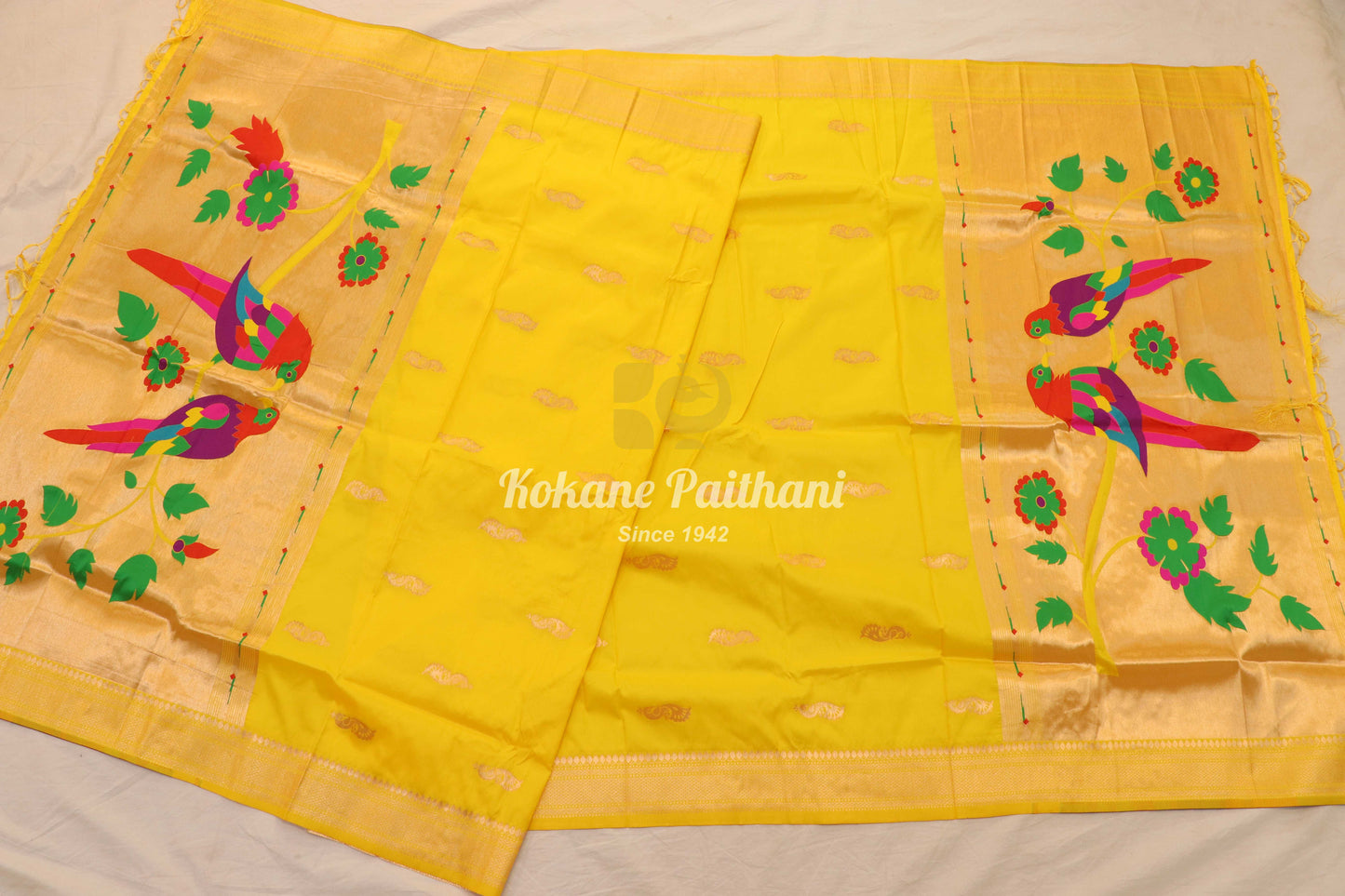 Parrots pallu Paithani Dupatta