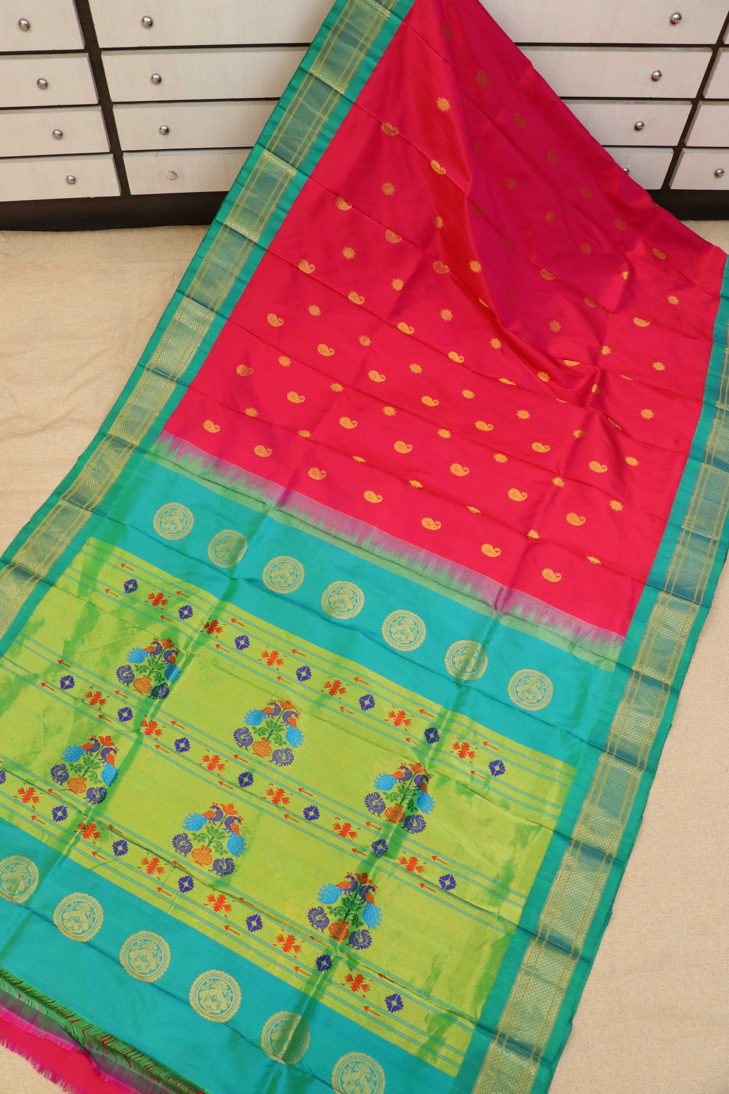 Maharani Pallu Silk Paithani Saree