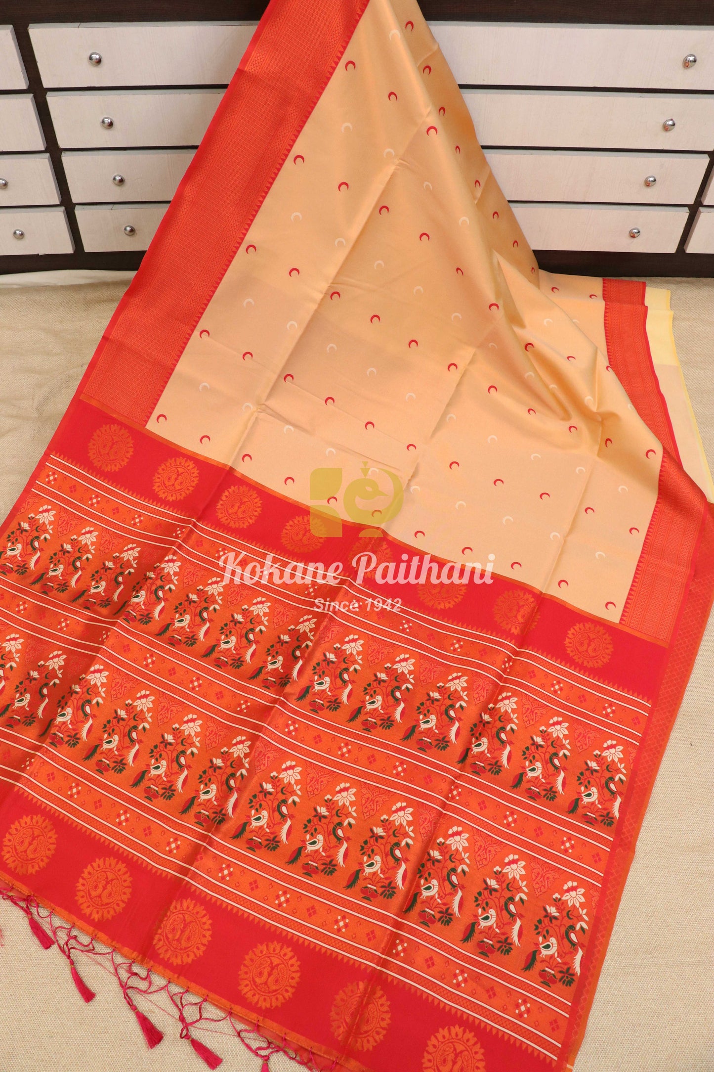 Tissue Chandrakala Paithani Saree