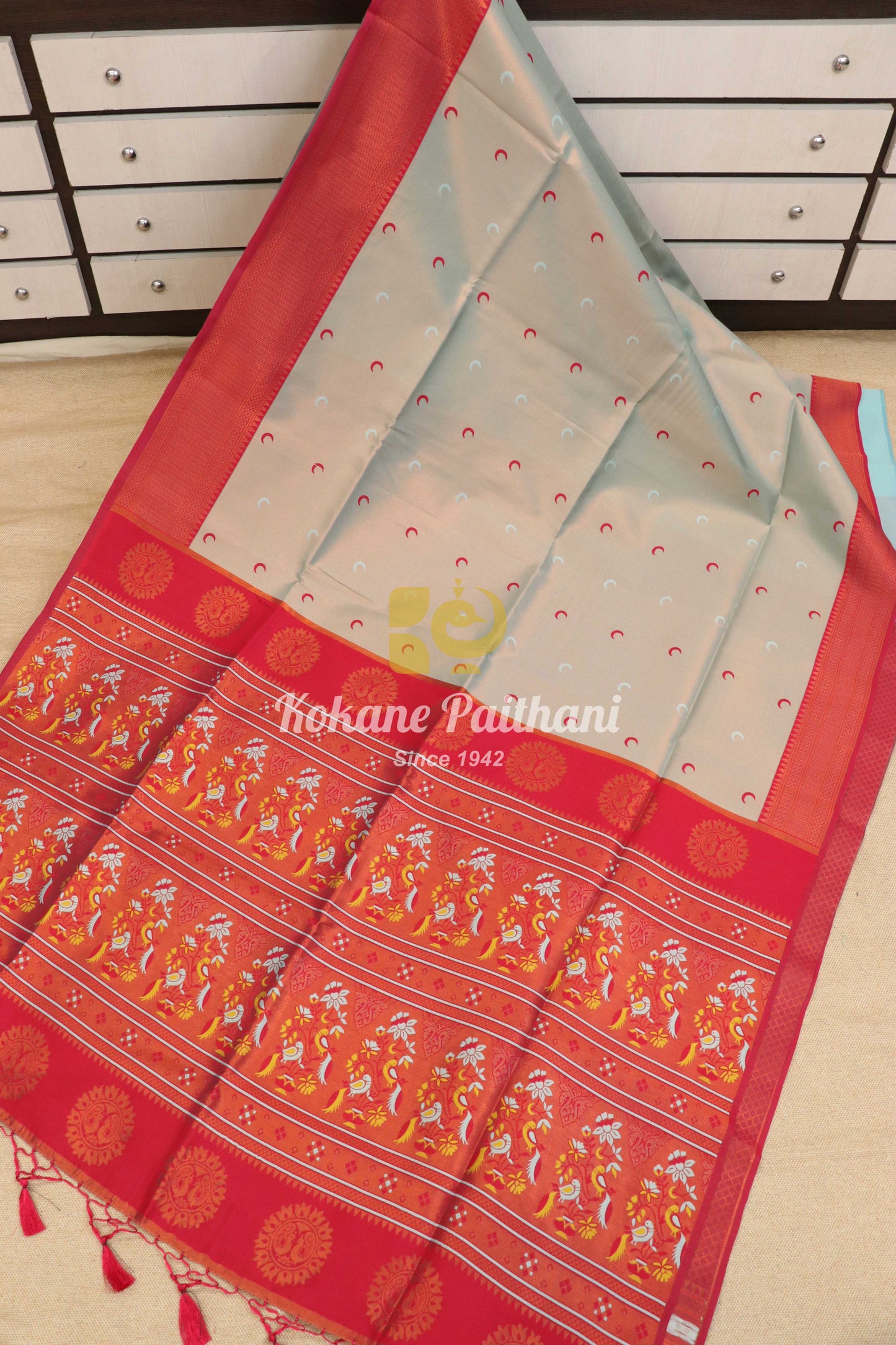 Tissue Chandrakala Paithani Saree