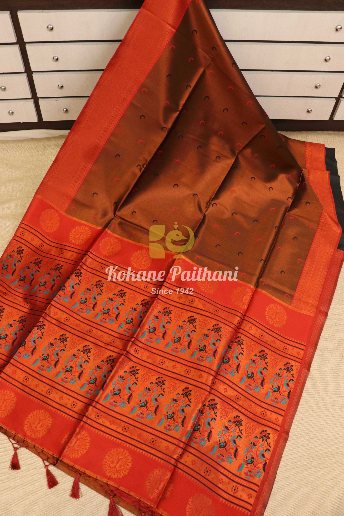 Tissue Chandrakala Paithani Saree