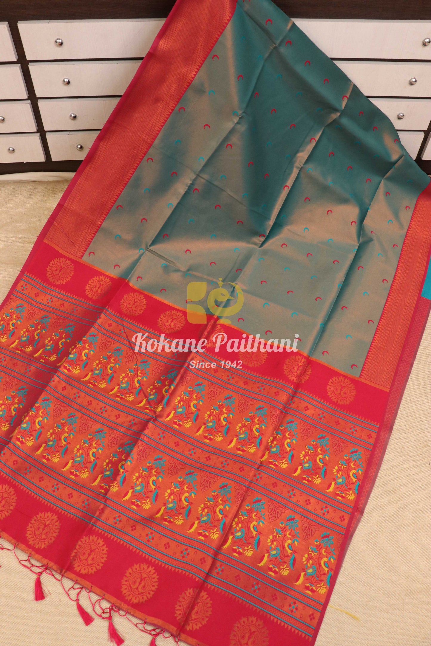 Tissue Chandrakala Paithani Saree